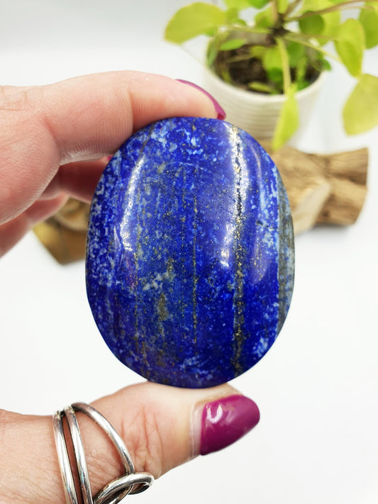 Lapis Lazuli Palm Stone - Wisdom & Truth Third Eye Chakra Crystal - 120g