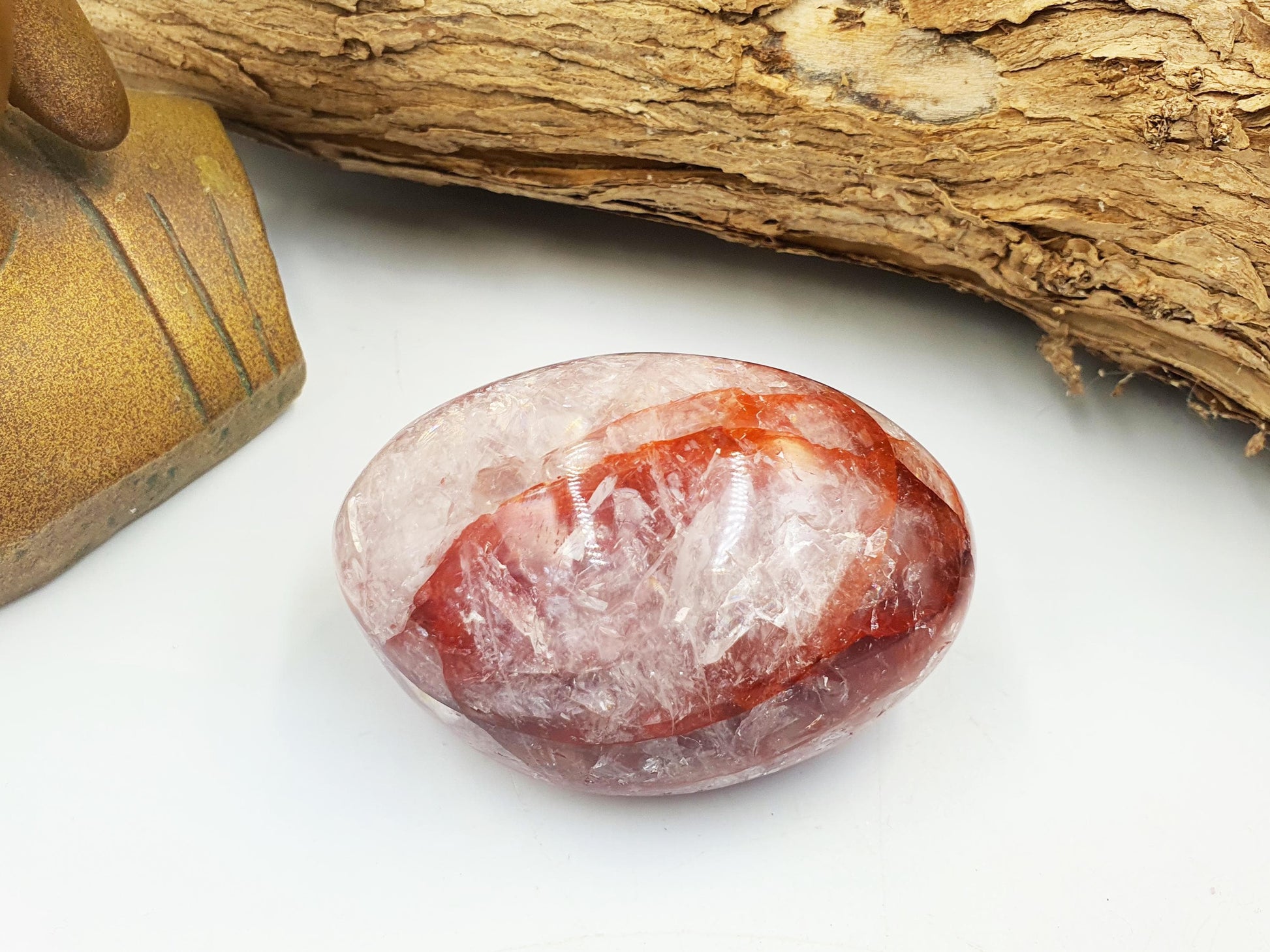 Incredible Sparkly and Flashy Fire Quartz Palm with rainbows / Large Hematoid Quartz Palm / Meditation Palm / Reiki Crystal Palm - 175g