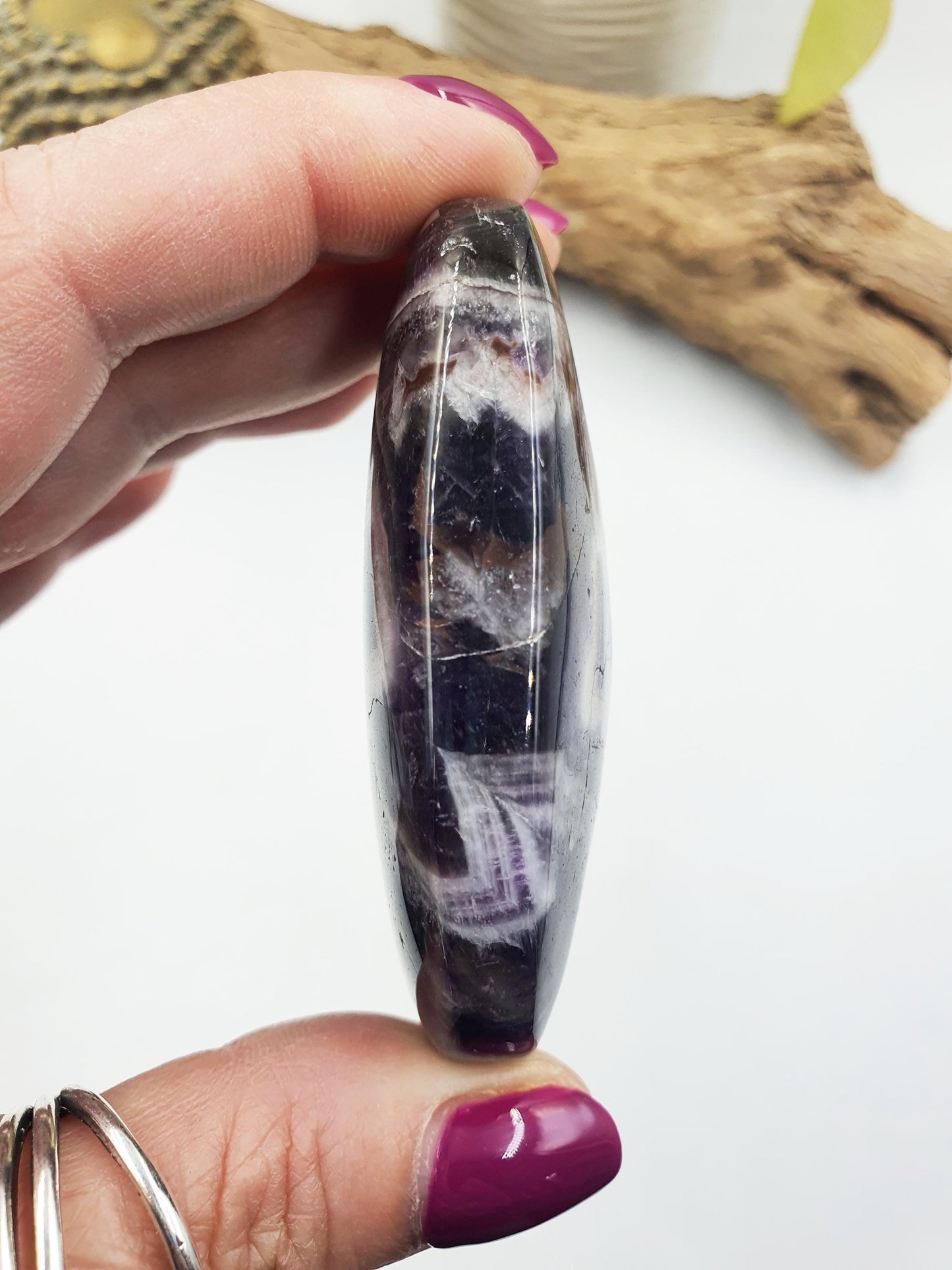 Dream Amethyst Palm / Dream Amethyst Palm Stone / Amethyst Meditation Palm / Reiki Crystal Palm - 95g