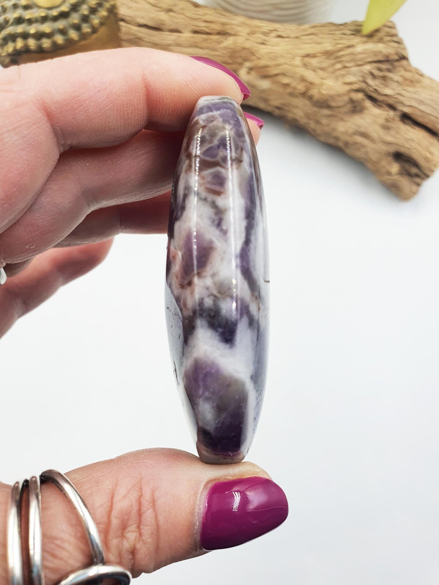Dream Amethyst Palm / Dream Amethyst Palm Stone / Amethyst Meditation Palm / Reiki Crystal Palm - 95g