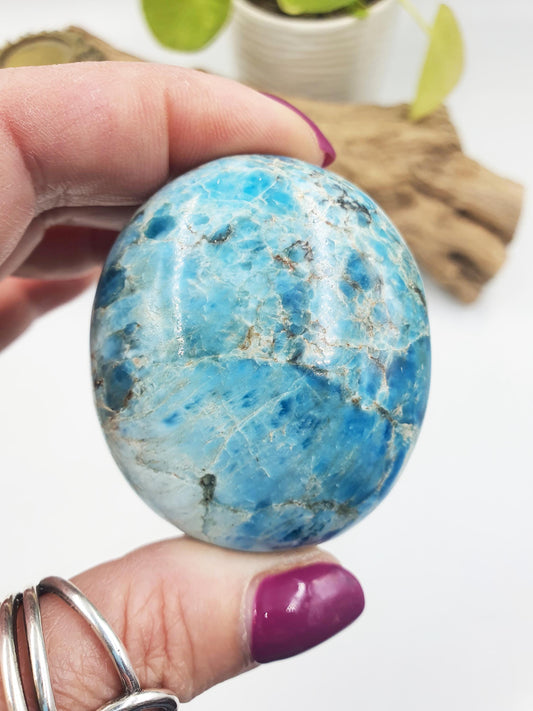 Large Blue Apatite Palm / Blue Apatite Palm Stone / Pocket Crystal / Meditation Palm / Reiki Crystal Palm - 120g