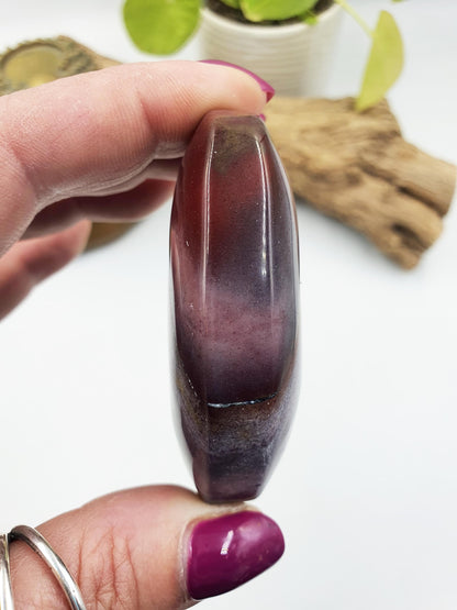 Large Mookaite Jasper Palm / Mookaite Jasper Palm Stone / Pocket Stone / Meditation Palm / Reiki Crystal Palm - 75g
