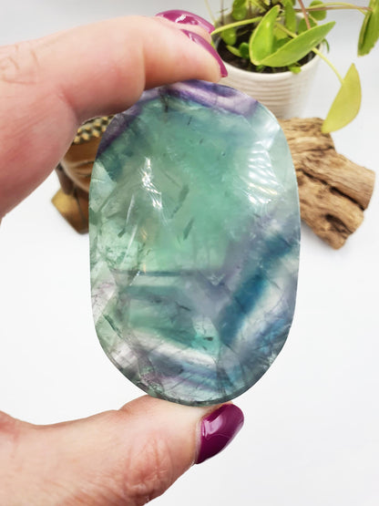 Large Flashy Fluorite Palm with rainbows / Fluorite Palm Stone / Purple and Green Fluorite Palm Stone / Meditation Palm - 135g