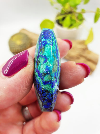 High Grade Azurite Crystal Heart / Stunning Azurite Puff Heart / Azurite Reki Crystal Heart / Collectors Crystal Heart - 35g