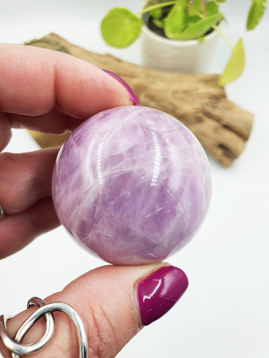 Beautiful Flashy High Grade Kunzite Sphere / Kunzite Crystal Ball / Kunzite Orb / Collectors Crystal - 45mm