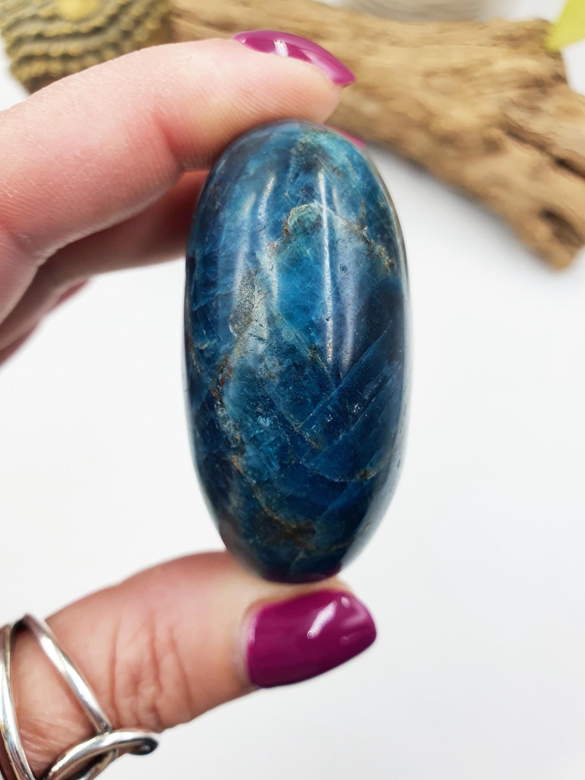 Large Blue Apatite Palm Stone / Blue Apatite Palmstone / Meditation Palm / Reiki Crystal Palm - 135g