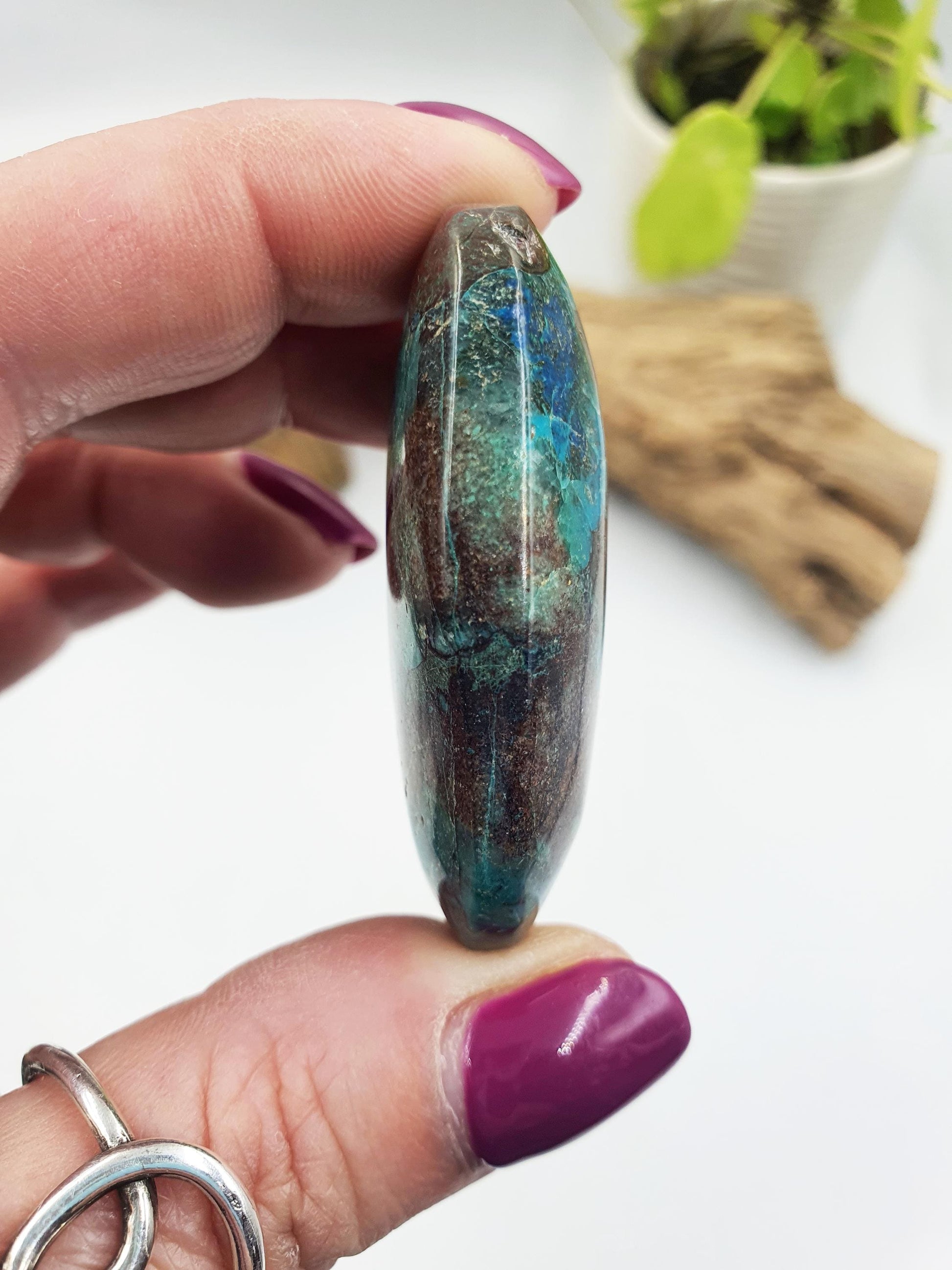 Phoenix Turquoise Palm Stone - Transformation & Protection Crystal - 40g