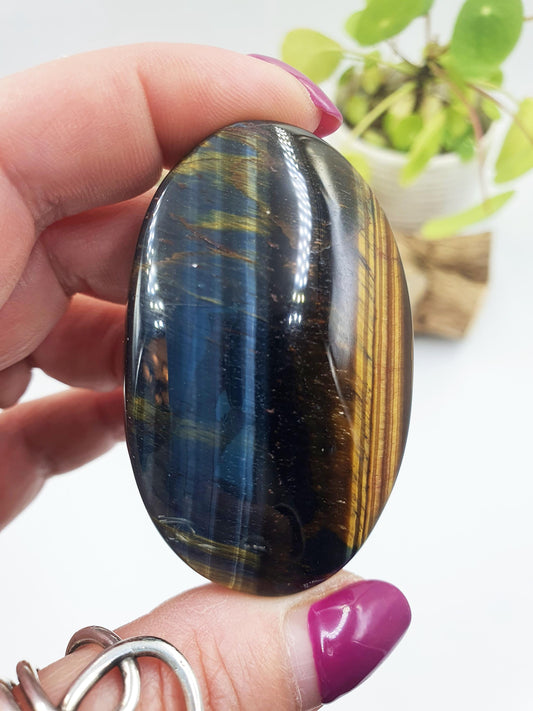 Blue Tiger's Eye Palm Stone - Protection & Intuition Healing Crystal, 80g