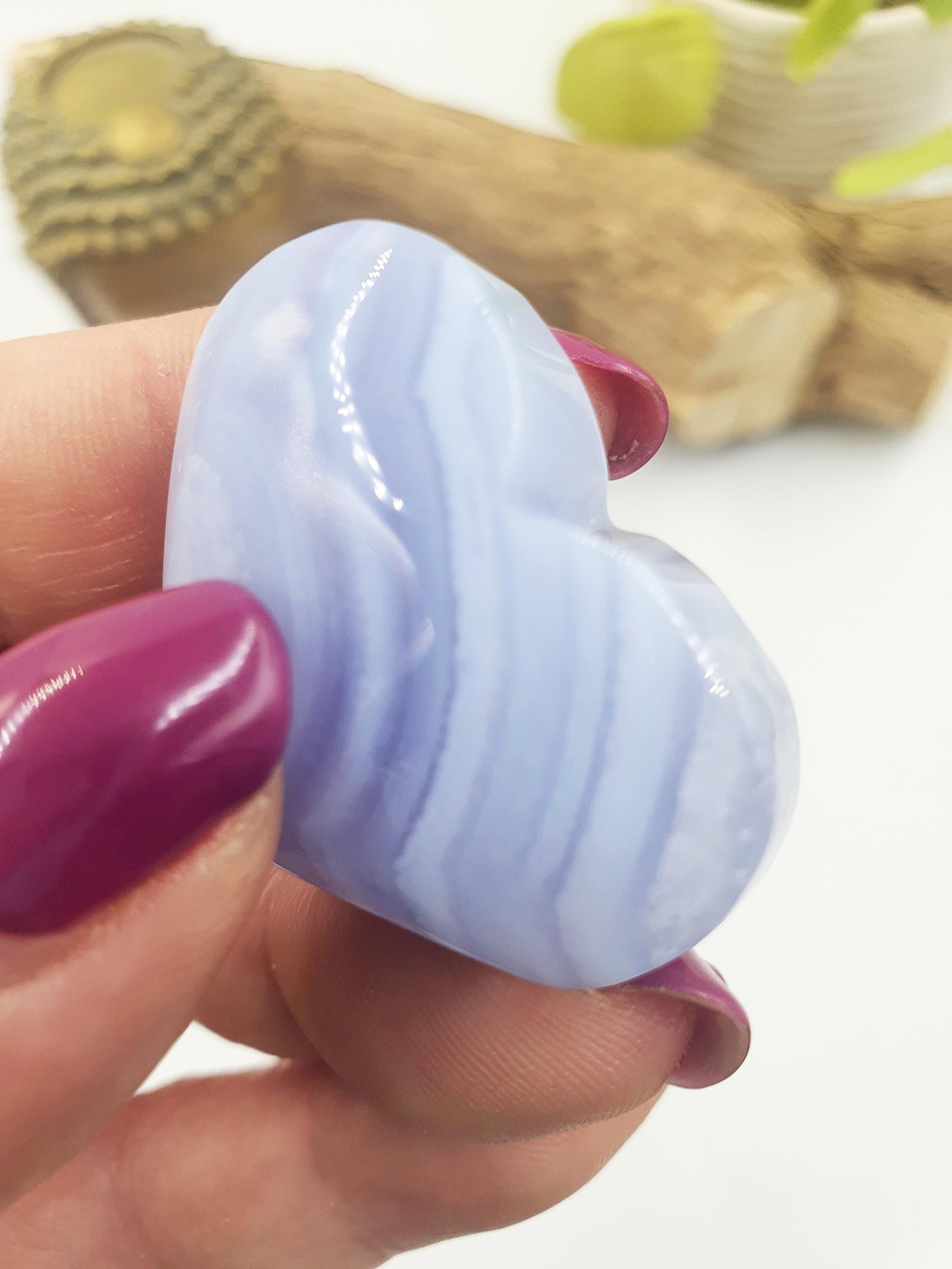 Blue Lace Agate Crystal Heart - Calming & Communication Healing Carving, 25g