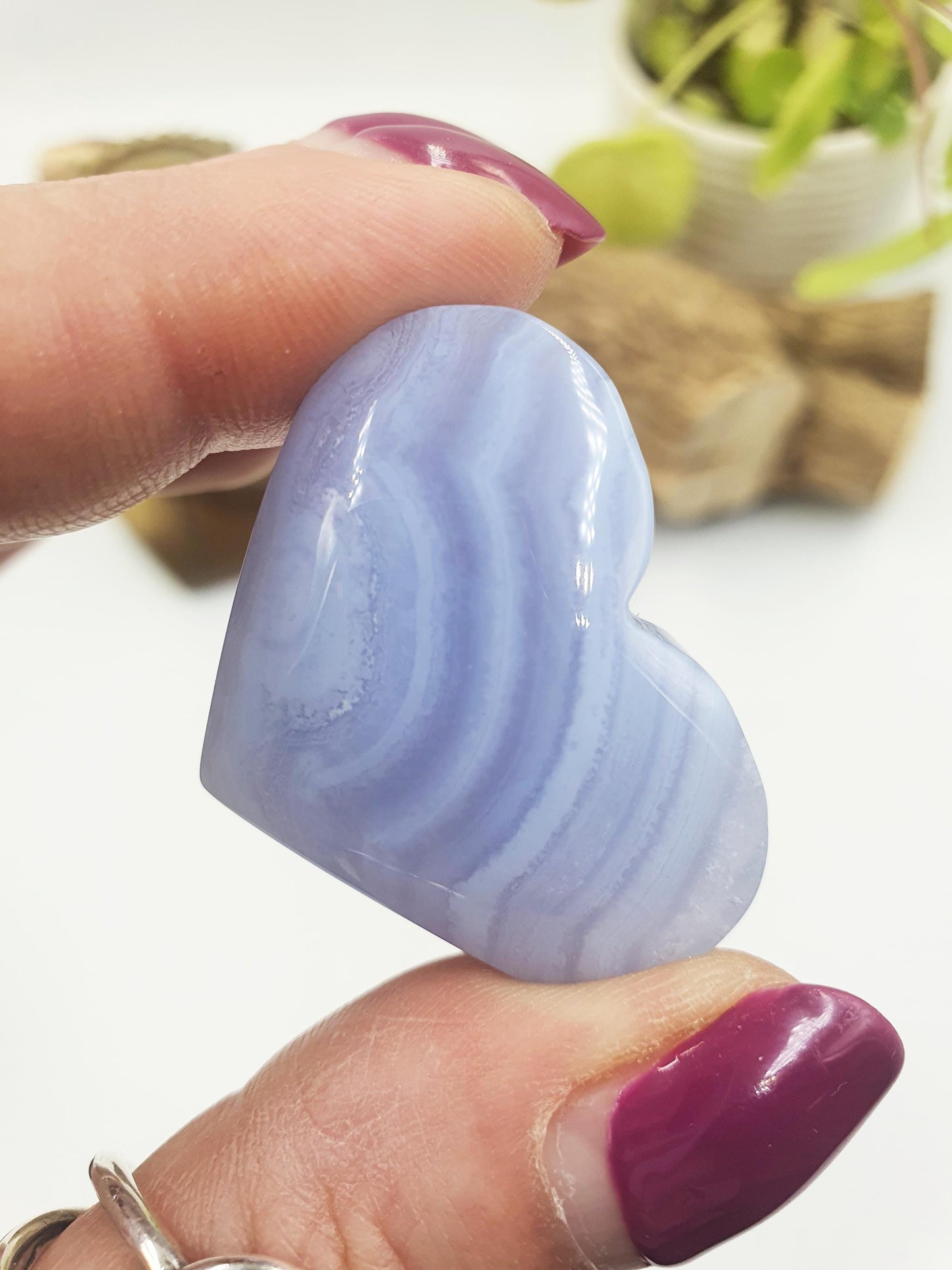Blue Lace Agate Crystal Heart - Calming & Communication Healing Carving, 25g