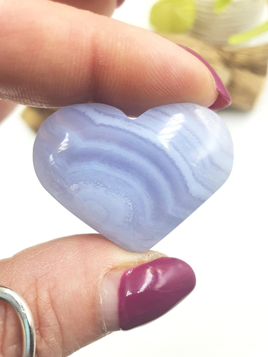 Blue Lace Agate Crystal Heart - Calming & Communication Healing Carving, 25g