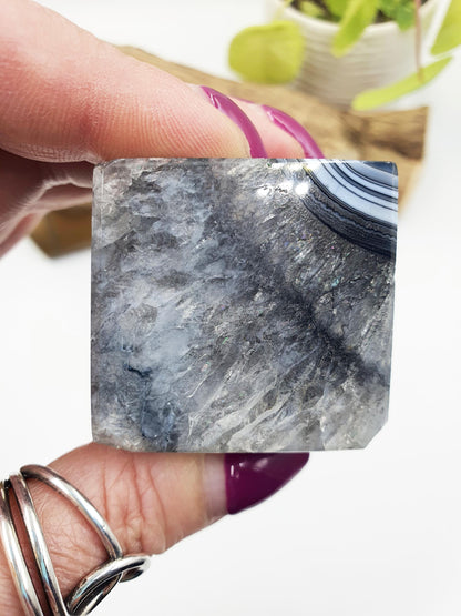 Black Banded Agate Drusy Crystal Cube - Grounding & Protection Crystal Carving,