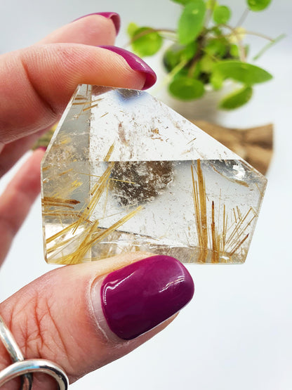 High Grade Golden Rutile Quartz Freeform - Manifestation & Energy Amplifying Crystal - 40g