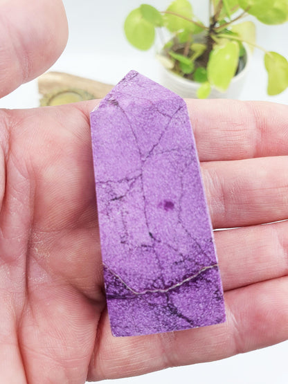 Mini Stichtite Tower - Heart Chakra and Emotional Healing - 5.8cm