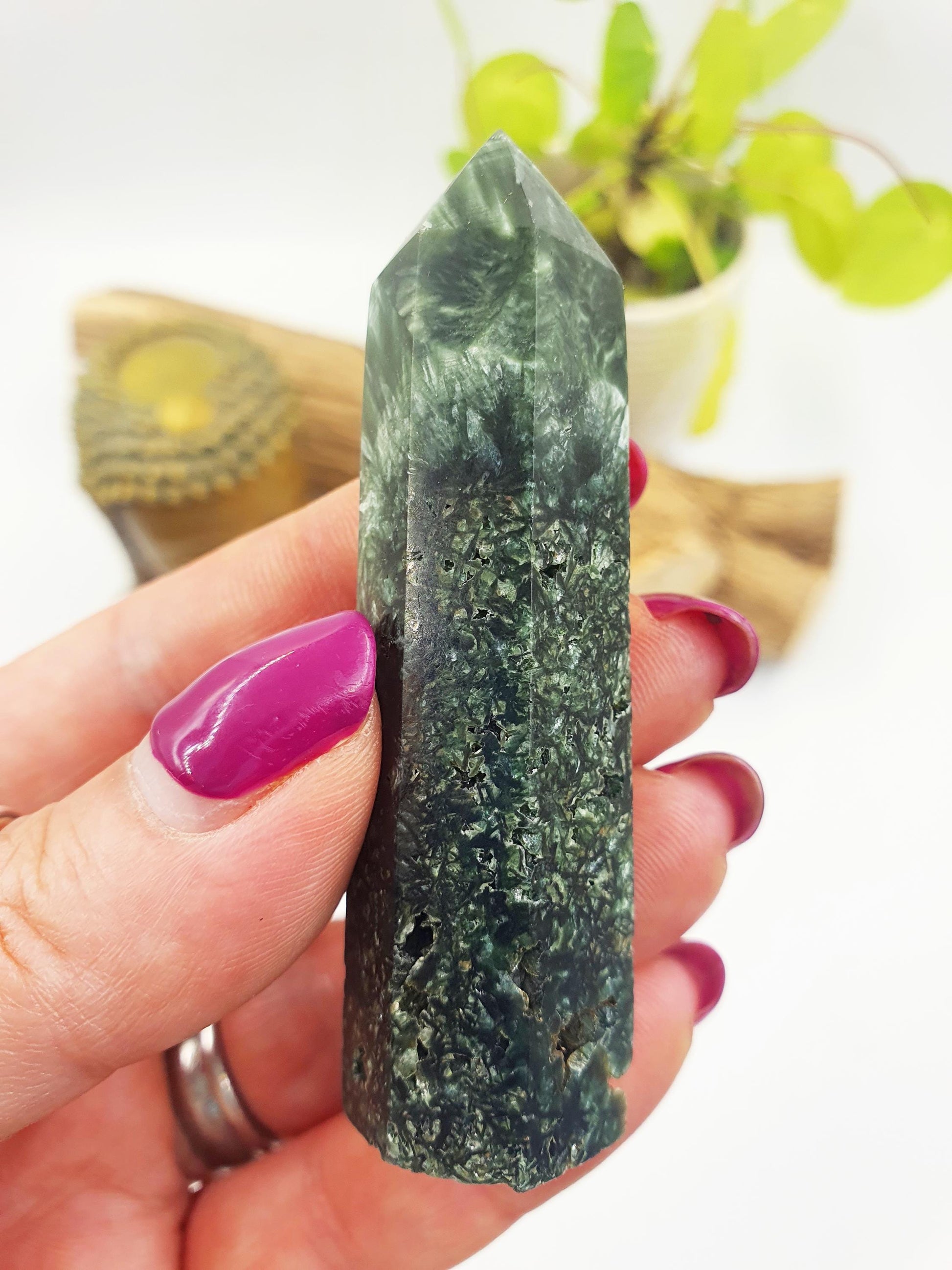 Flashy Seraphinite Tower - Angelic Connection & Heart Healing Crystal Point - 40g