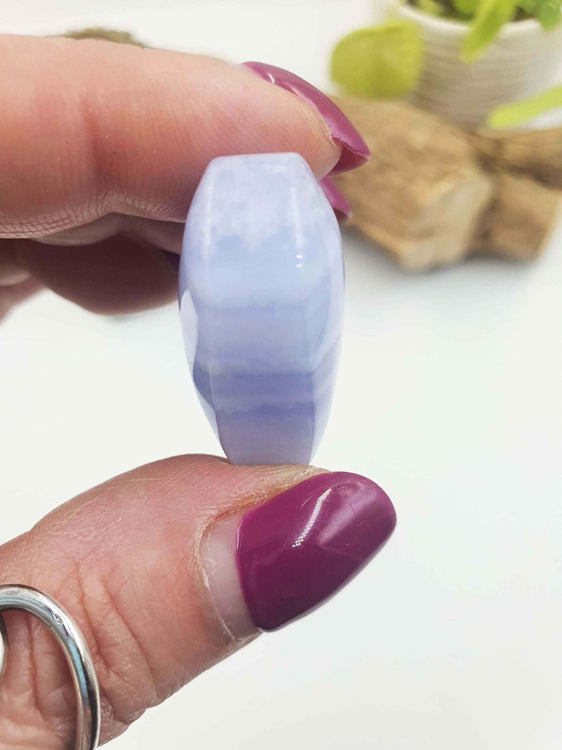 Blue Lace Agate Crystal Heart - Calming & Communication Healing Carving, 25g