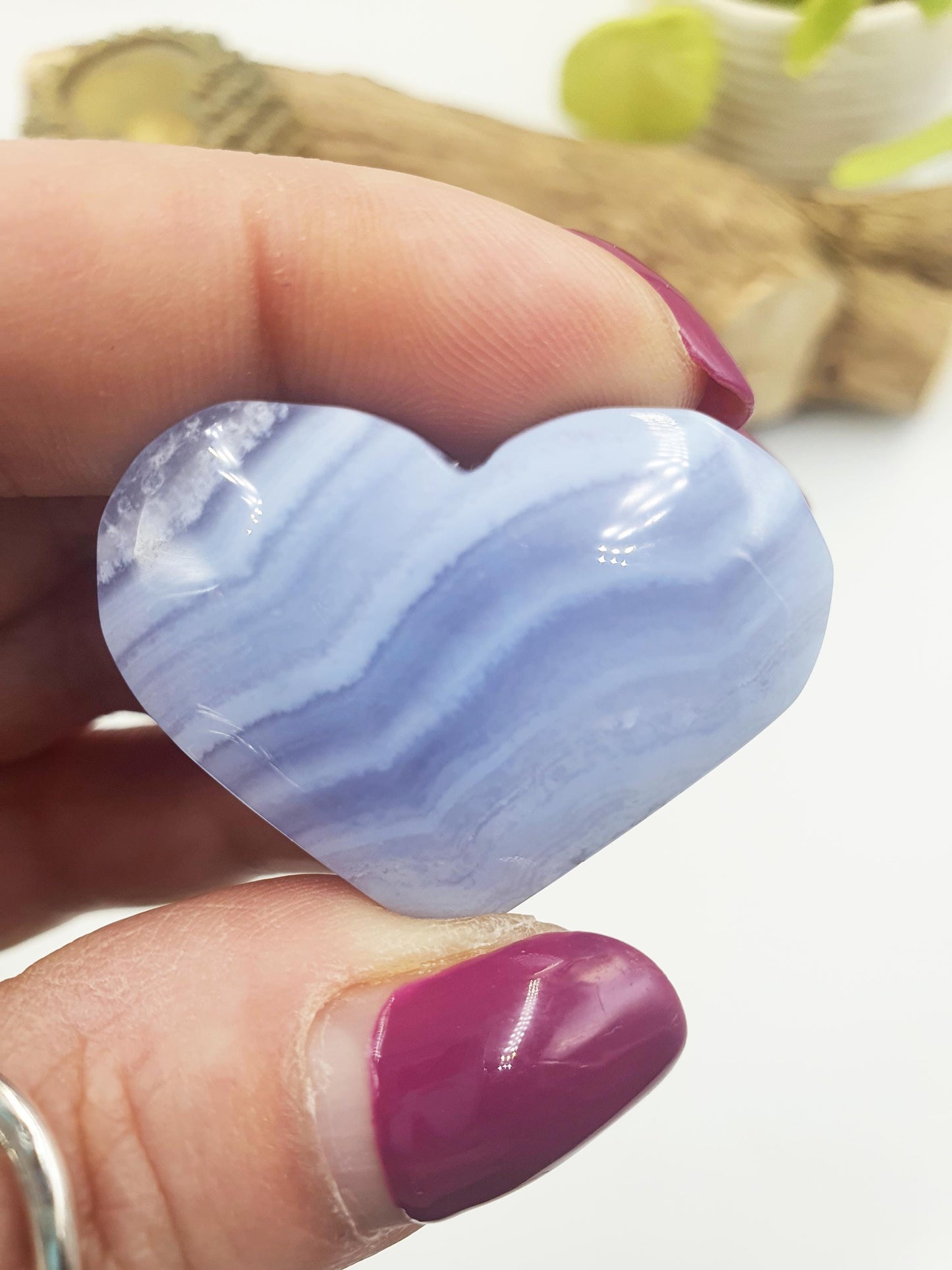 Blue Lace Agate Crystal Heart - Calming & Communication Healing Carving, 25g