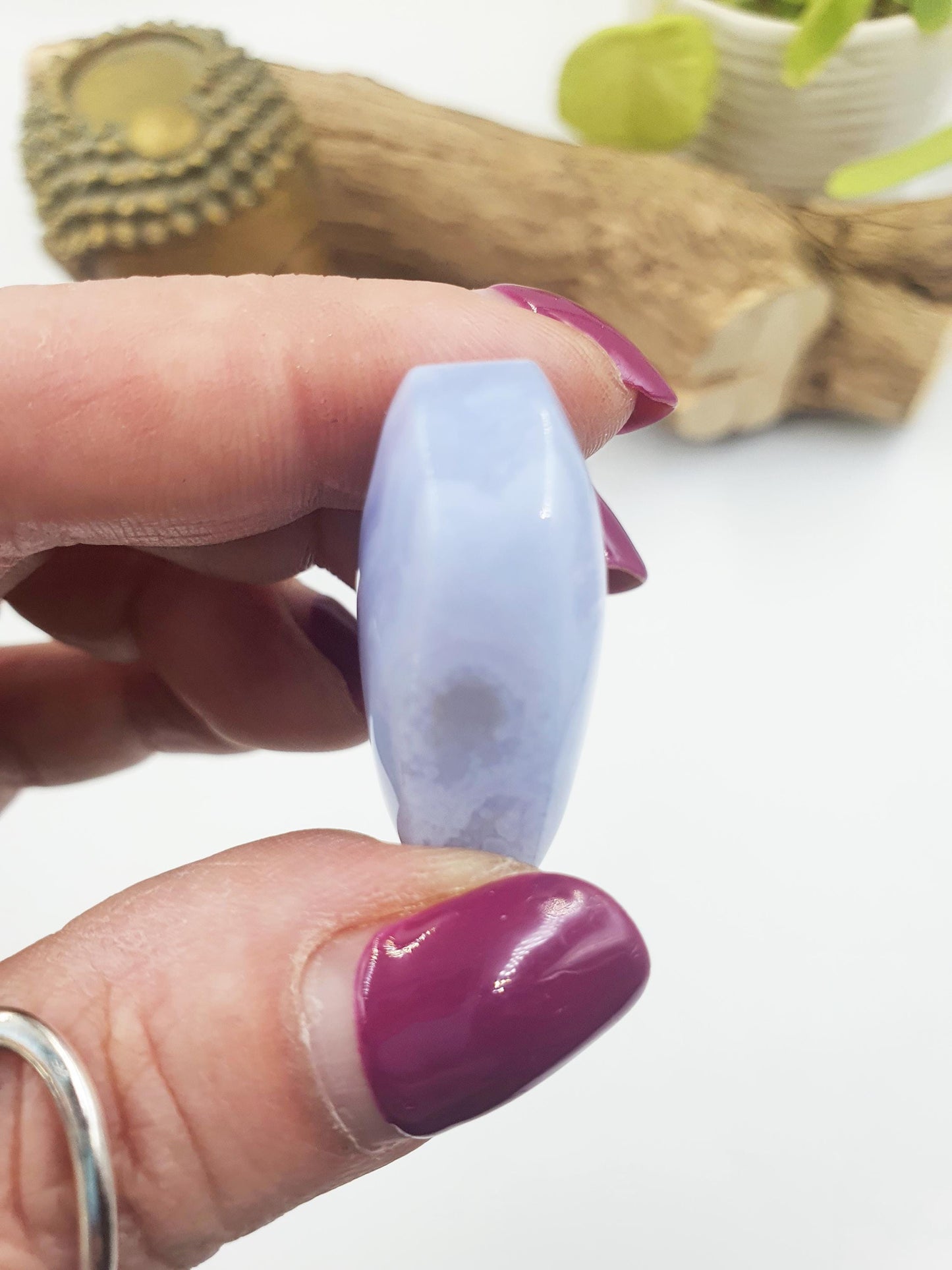 Blue Lace Agate Crystal Heart - Calming & Communication Healing Carving, 25g