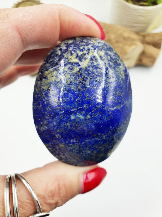 Large Lapis Lazuli Palm Stone - Wisdom & Truth Third Eye Chakra Crystal -150g