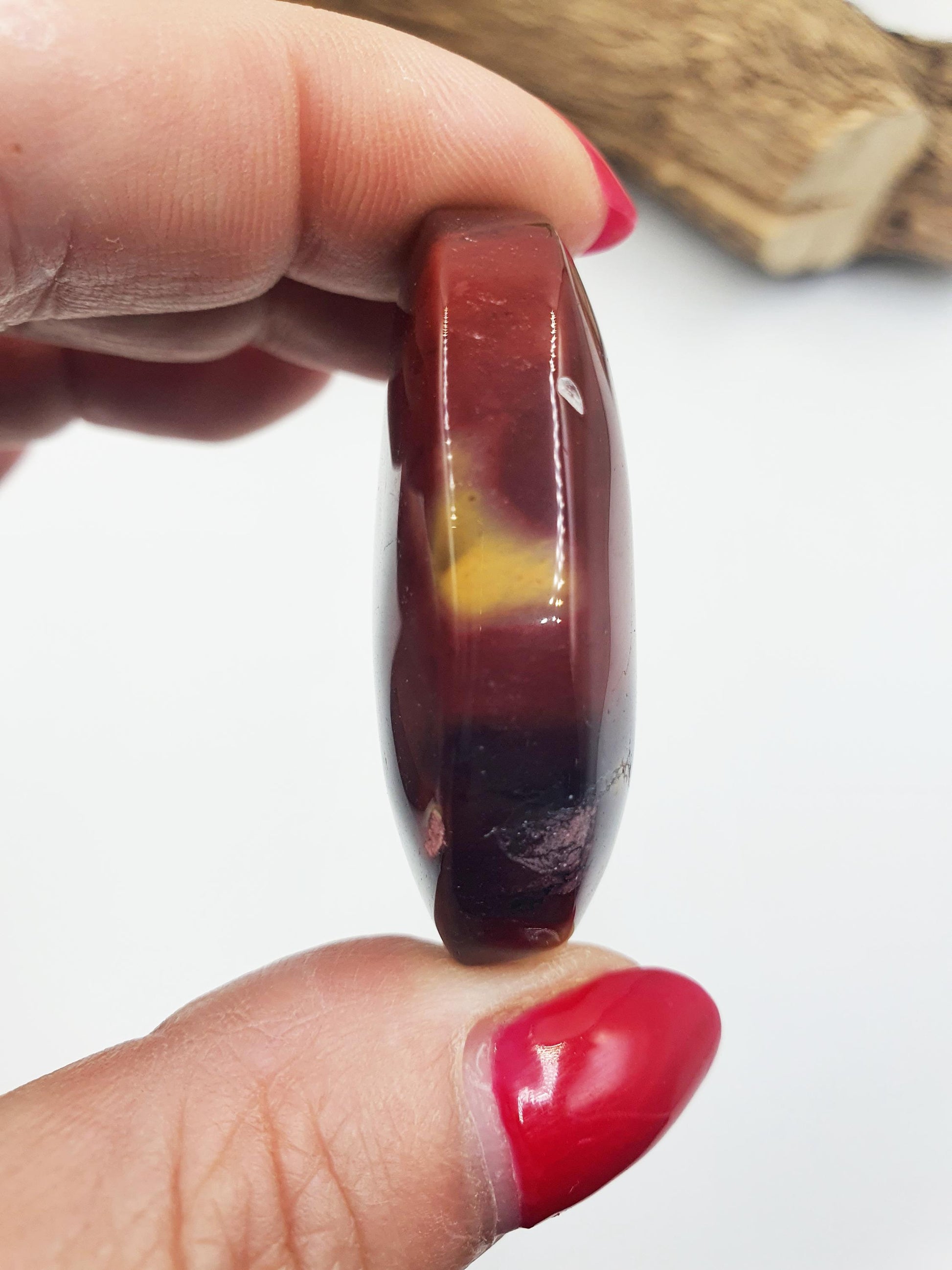Small Mookaite Jasper Palm Stone - Grounding and Vitality Healing Crystal, 35g