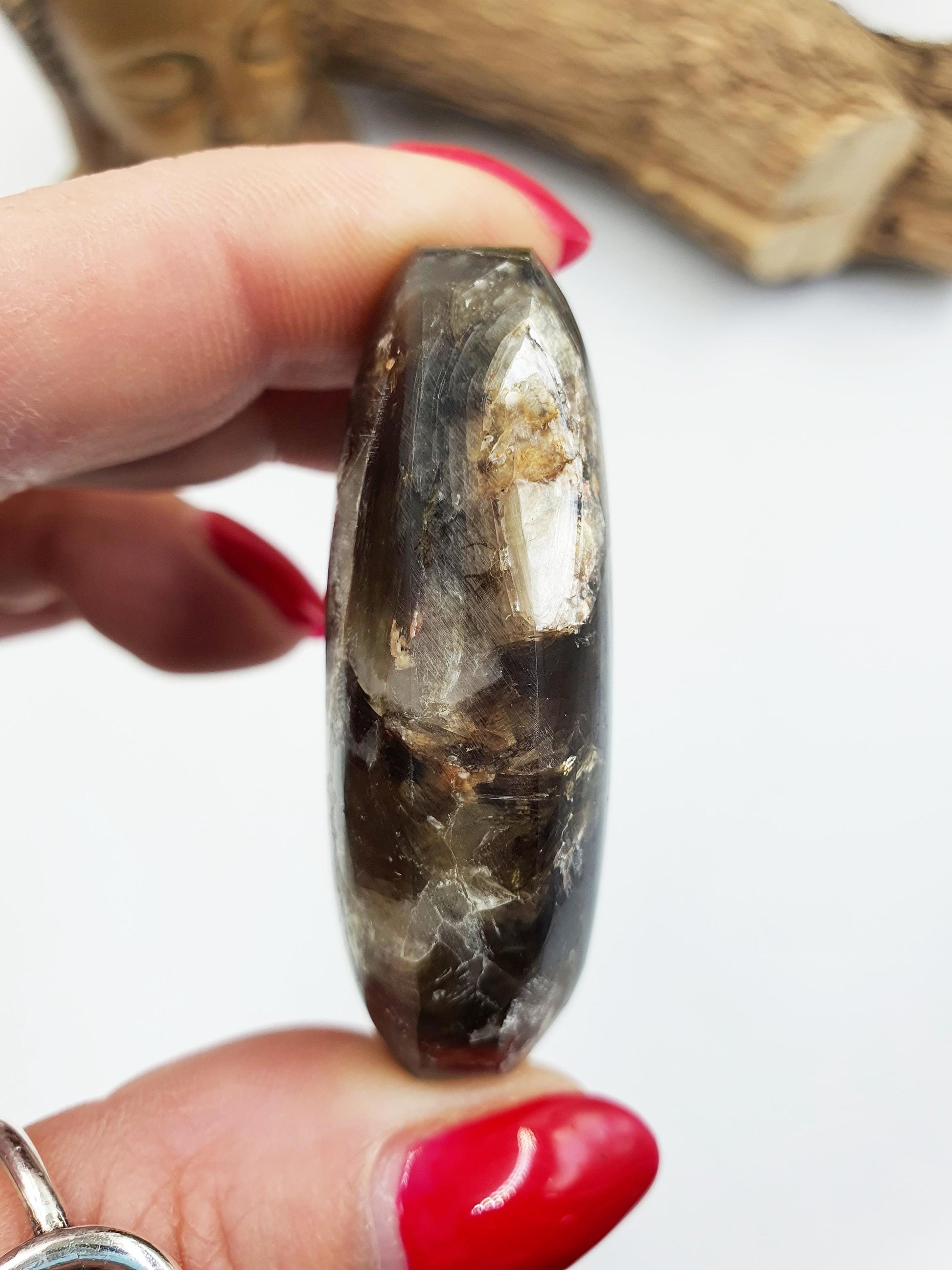 Muscovite (Golden Mica) Palm Stone - Uplifting & Protective Healing Crystal, 50g