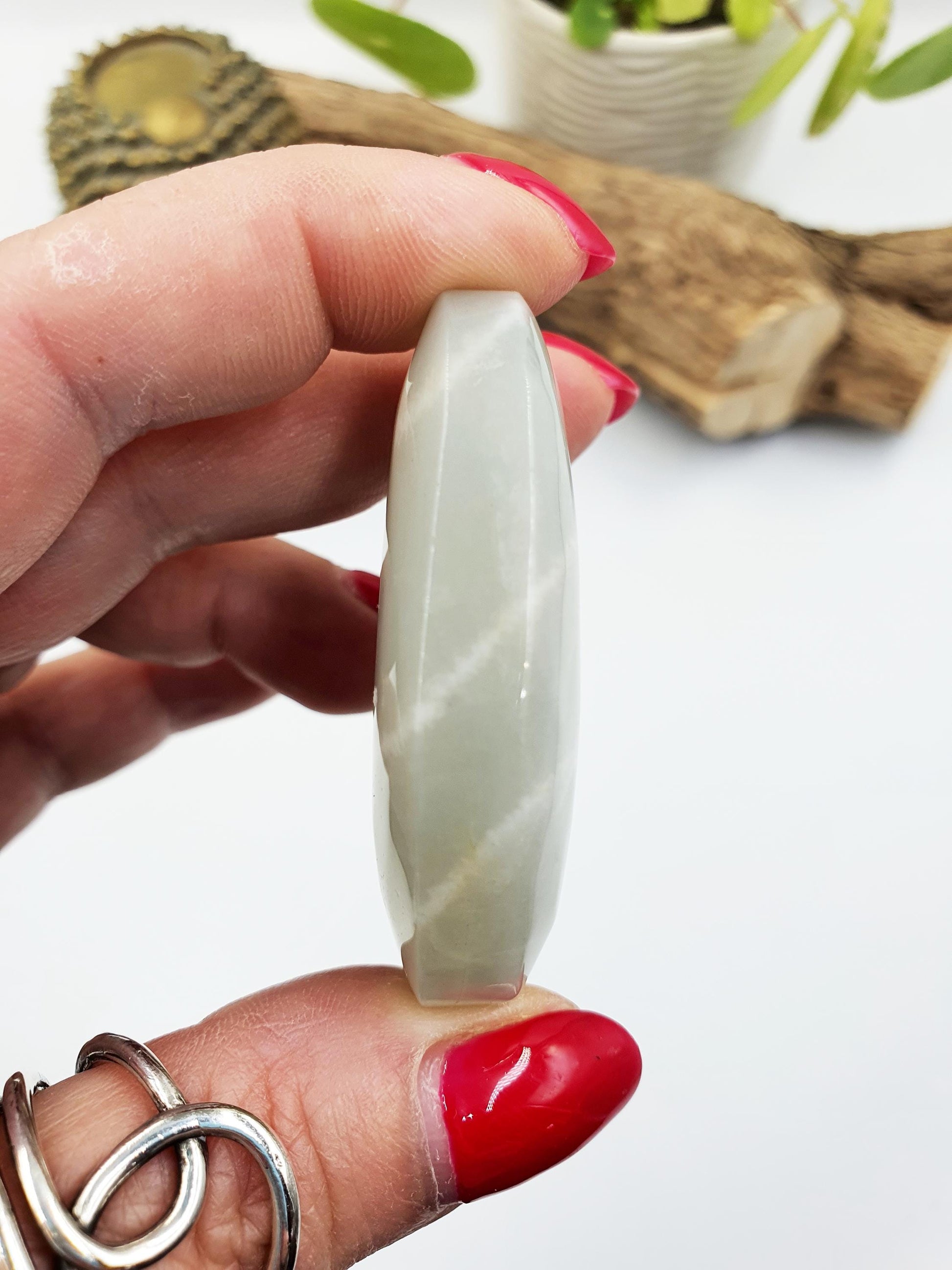 Green Moonstone Palm - Heart Chakra & Emotional Balance Healing Crystal, 50g