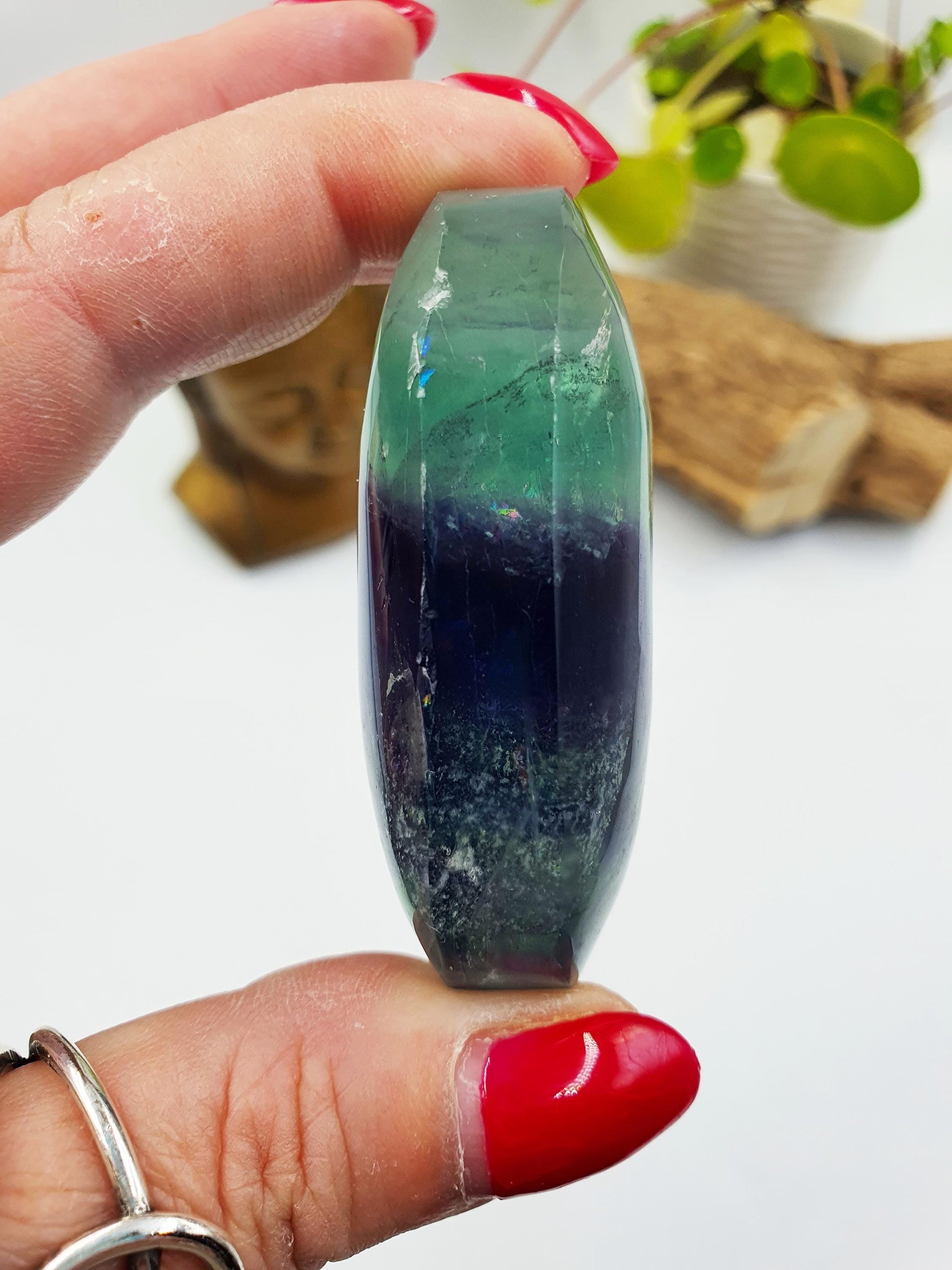 Fluorite Palm Stone - Focus and Clarity Healing Crystal - 110g