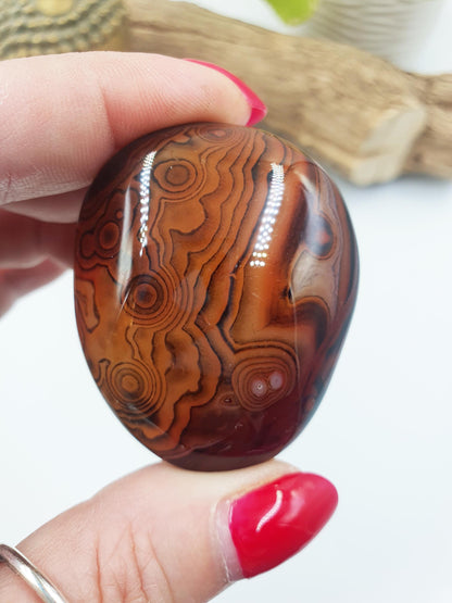 Sardonyx Palm Stone - Strength & Protection Healing, 55g