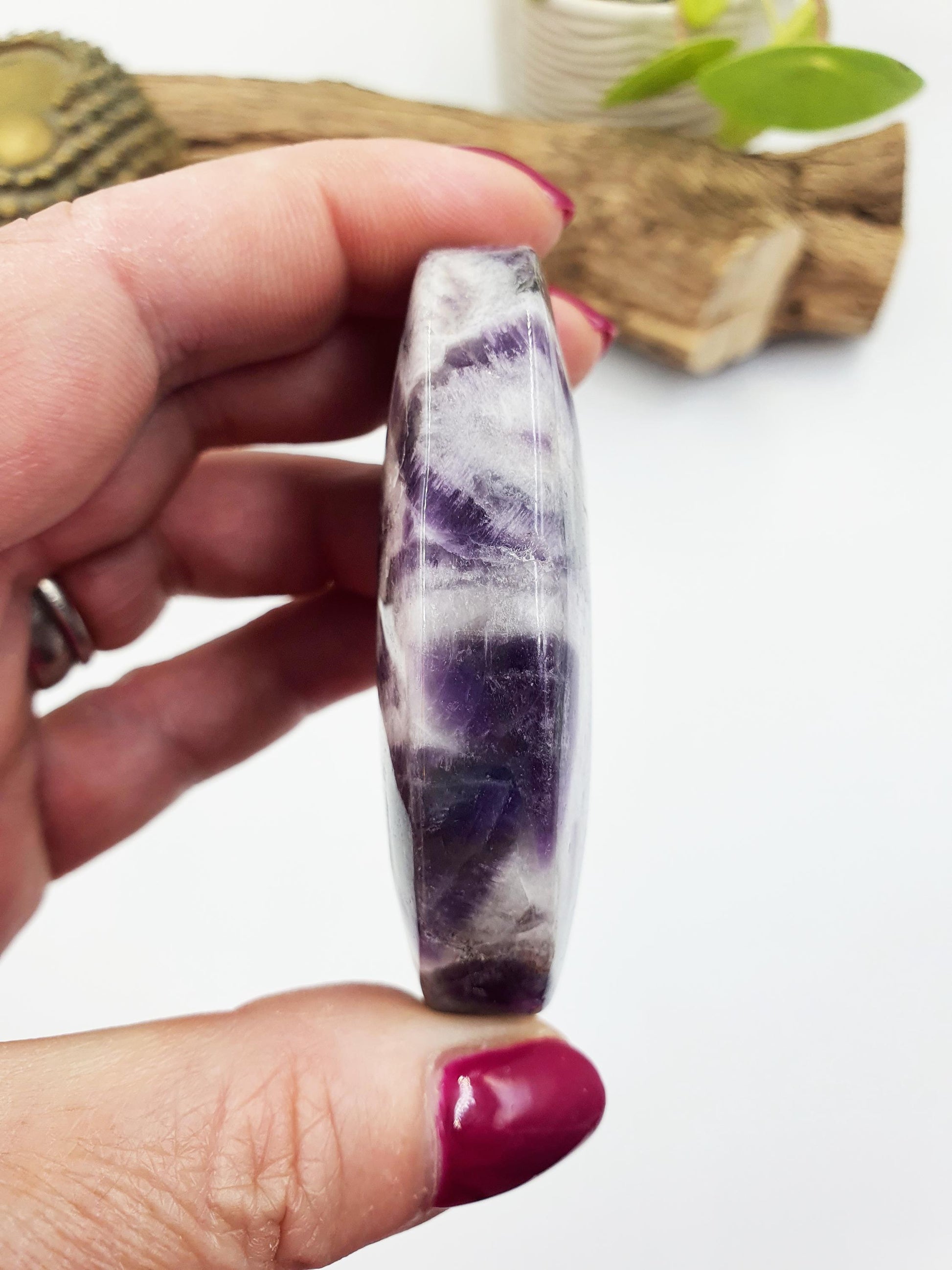 Dream Amethyst Palm Stone - Intuition & Spiritual Protection Crystal, 95g