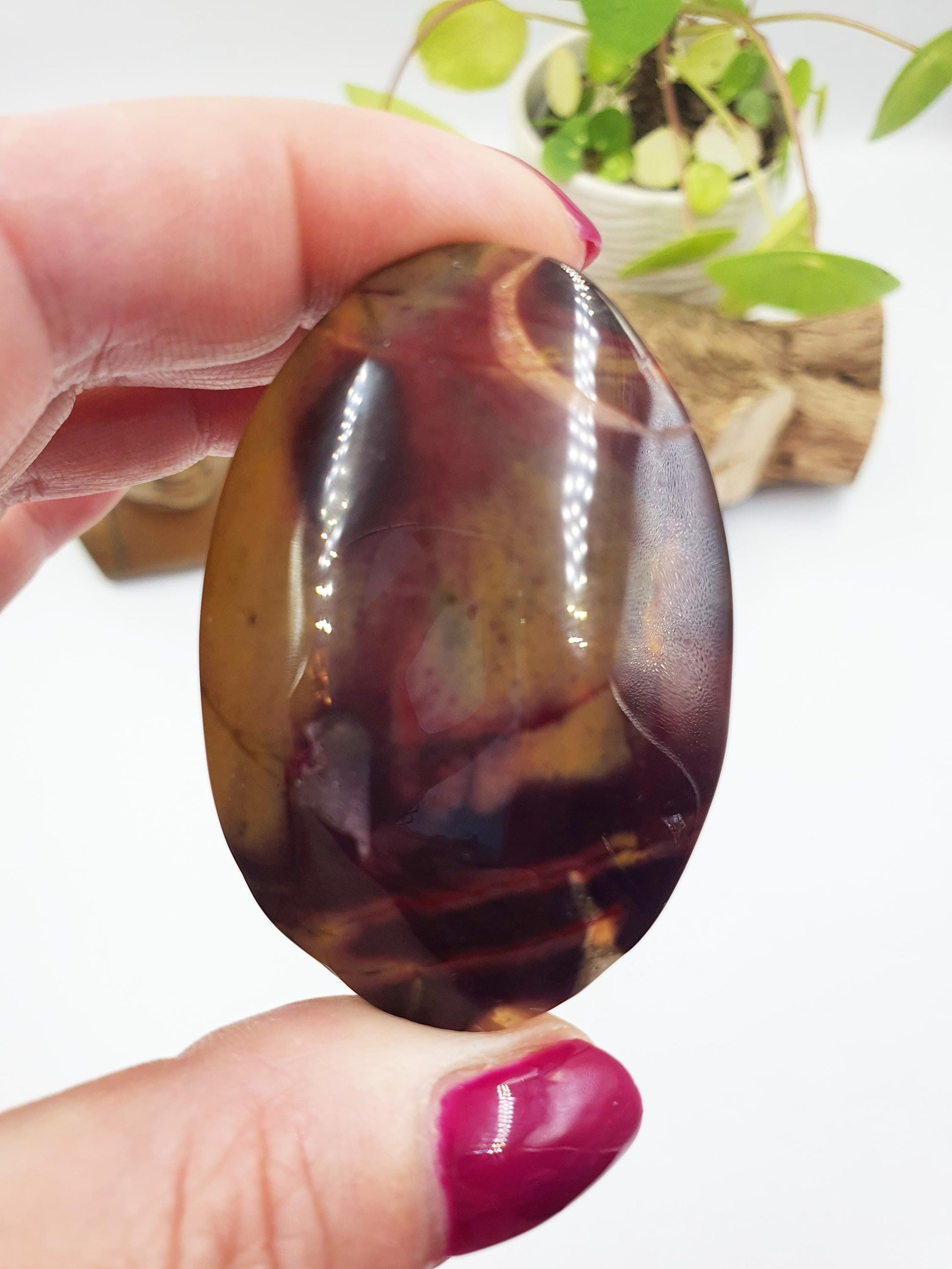 Mookaite Jasper Palm Stone - Grounding and Vitality Healing Crystal, 65g