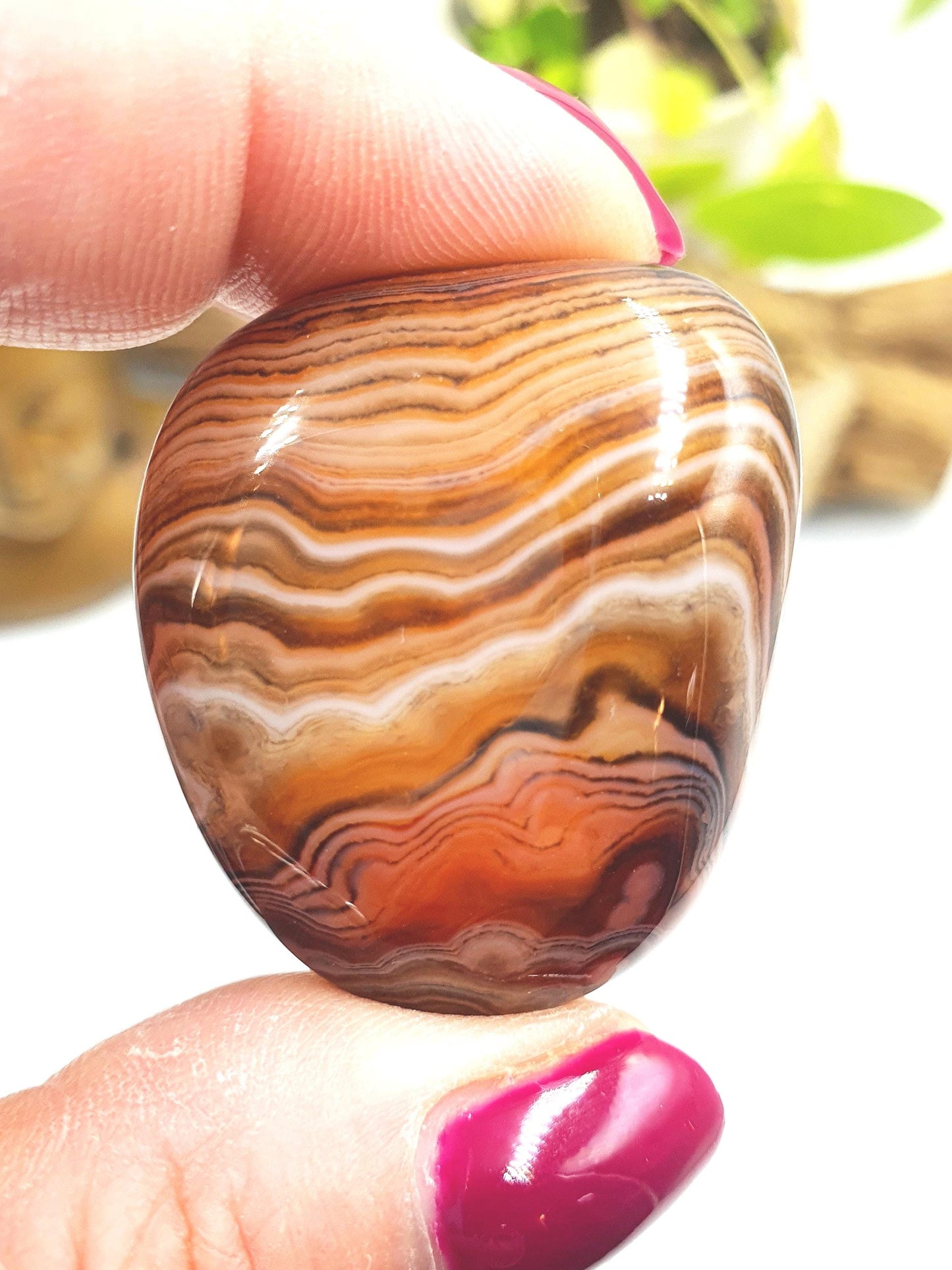 Little Sardonyx Palm Stone - Strength & Protection Healing, 35g