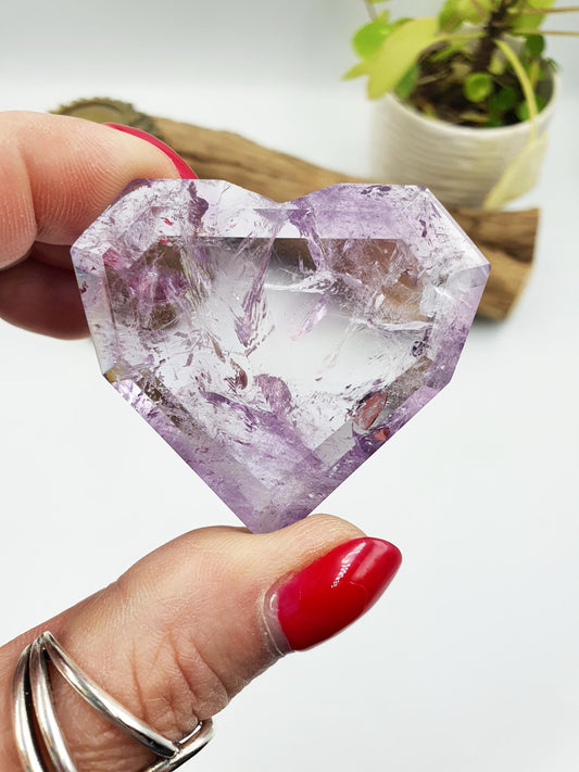 Faceted Amethyst Heart - Spiritual Protection & Intuition Healing Crystal Carving- 55g