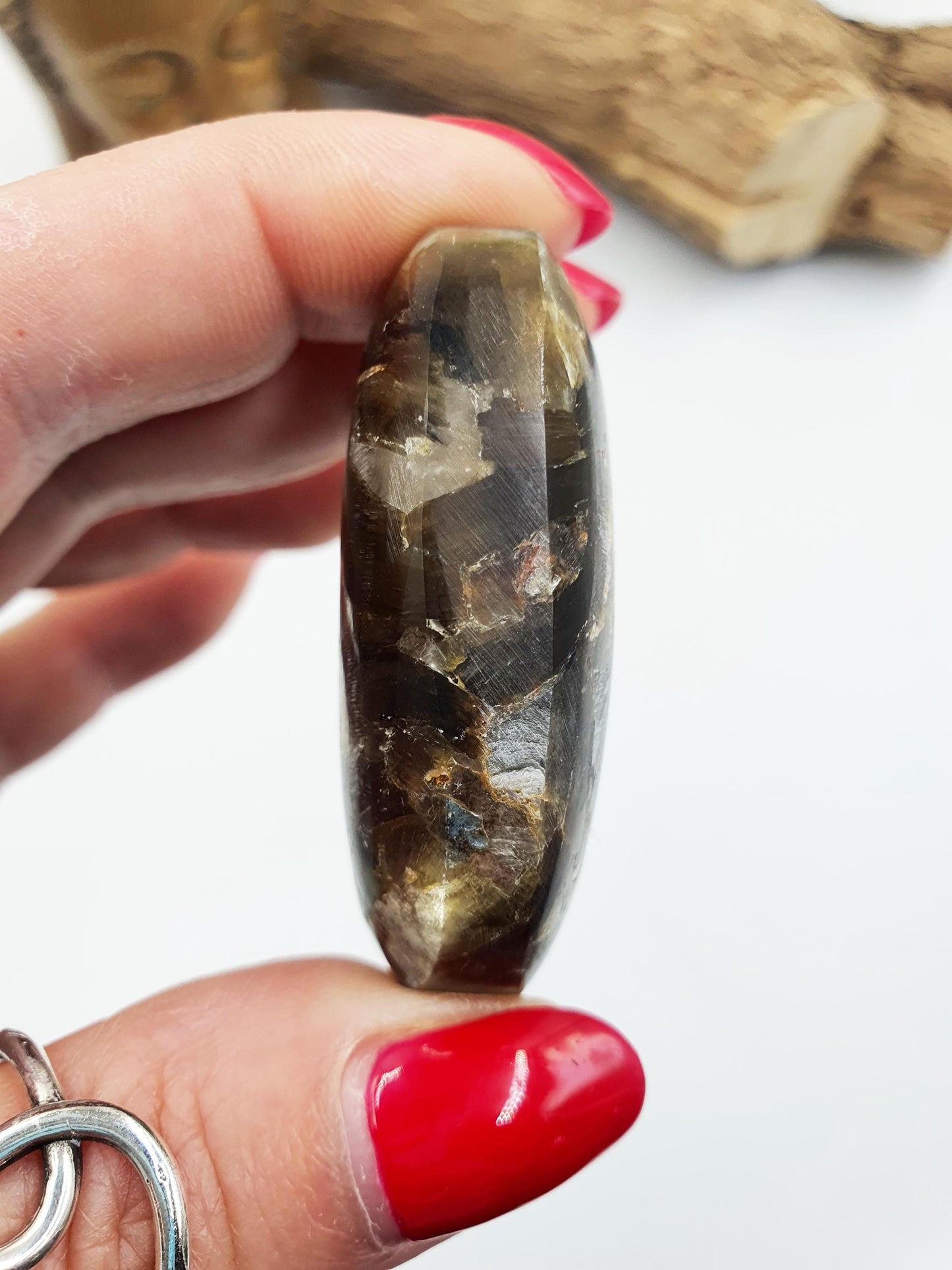 Muscovite (Golden Mica) Palm Stone - Uplifting & Protective Healing Crystal, 50g