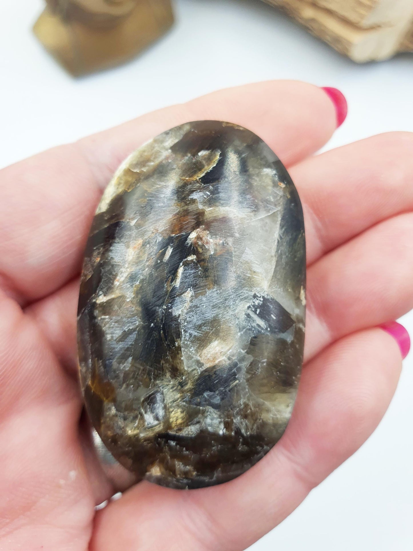 Muscovite (Golden Mica) Palm Stone - Uplifting & Protective Healing Crystal, 50g