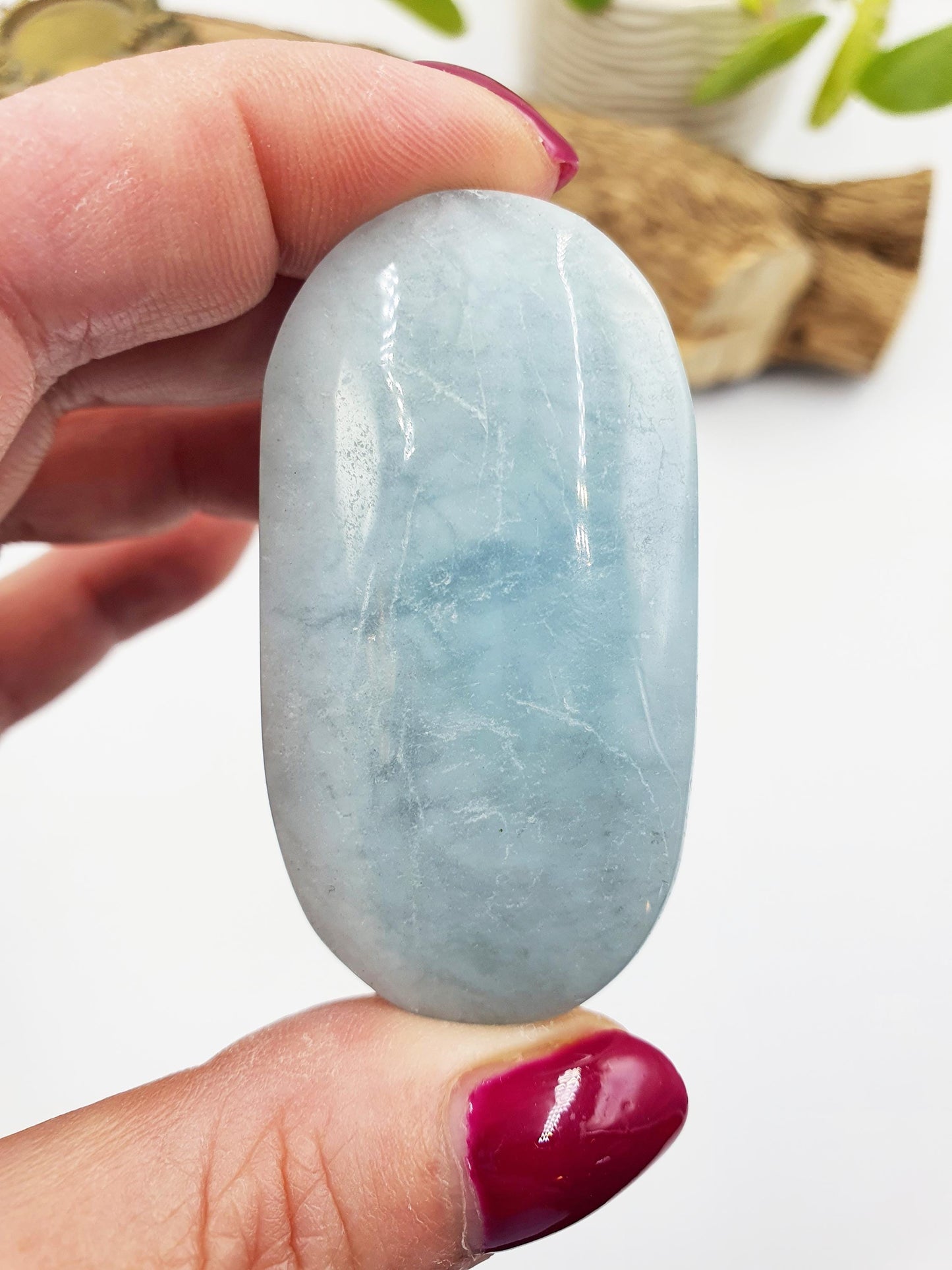 Aquamarine Palm Stone - Calming & Stress Relief Throat Chakra Crystal - 50g