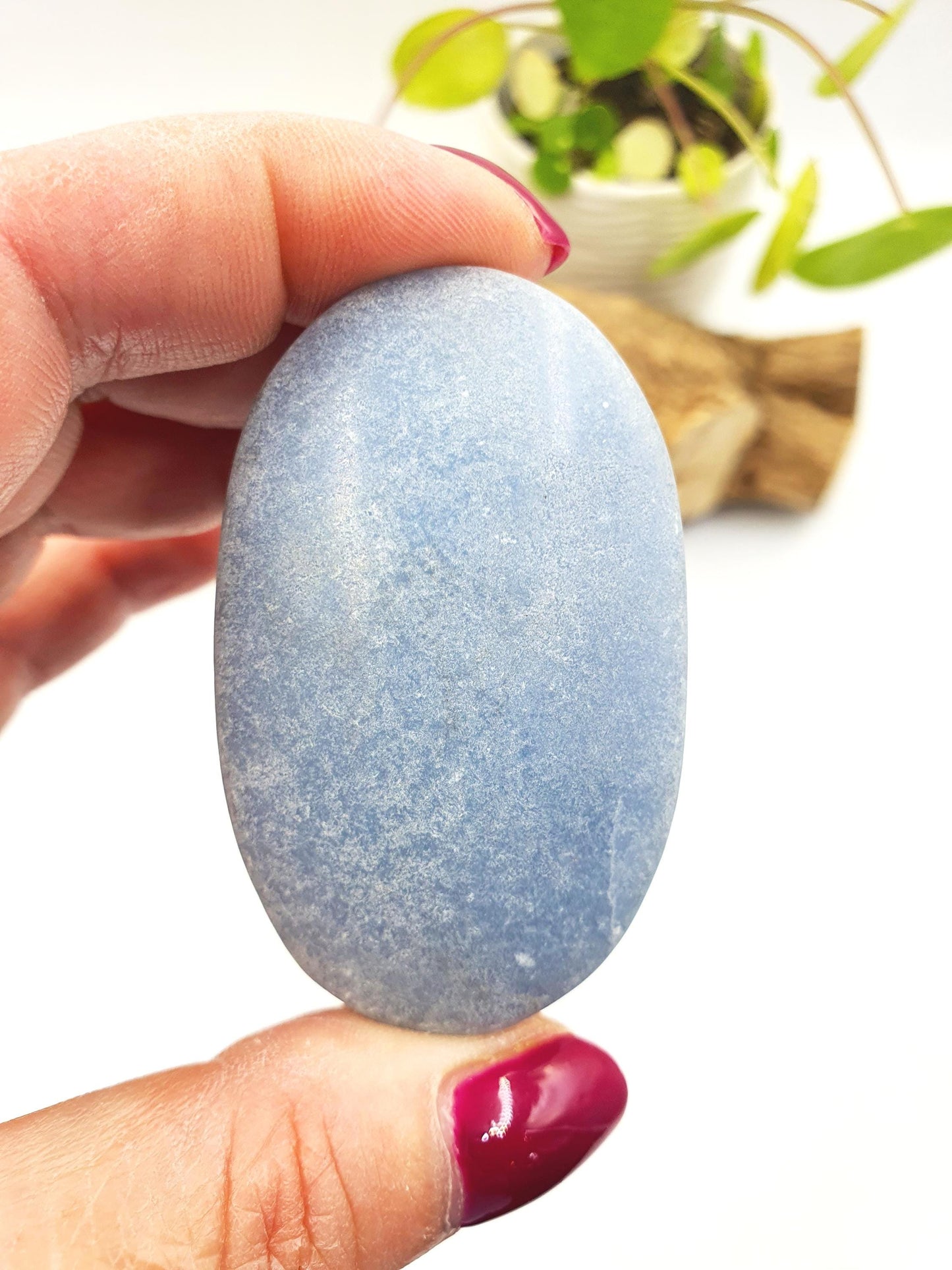 Angelite Palm Stone – Peace, Communication & Angelic Connection Healing Crystal, 75g