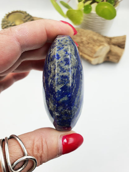 Large Lapis Lazuli Palm Stone - Wisdom & Truth Third Eye Chakra Crystal, 155g