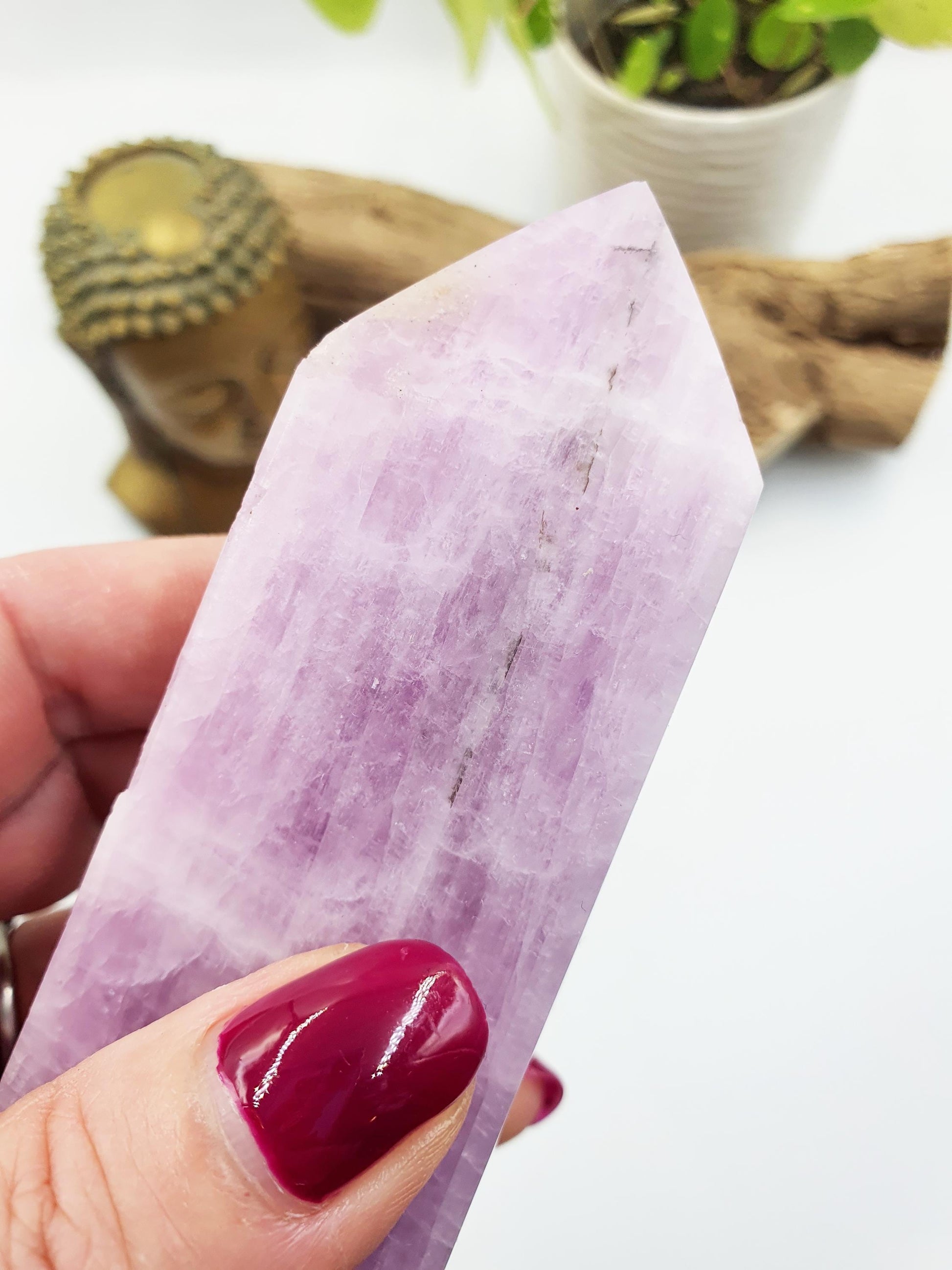 Kunzite Crystal Tower - Heart Chakra & Emotional Healing Crystal - 345g