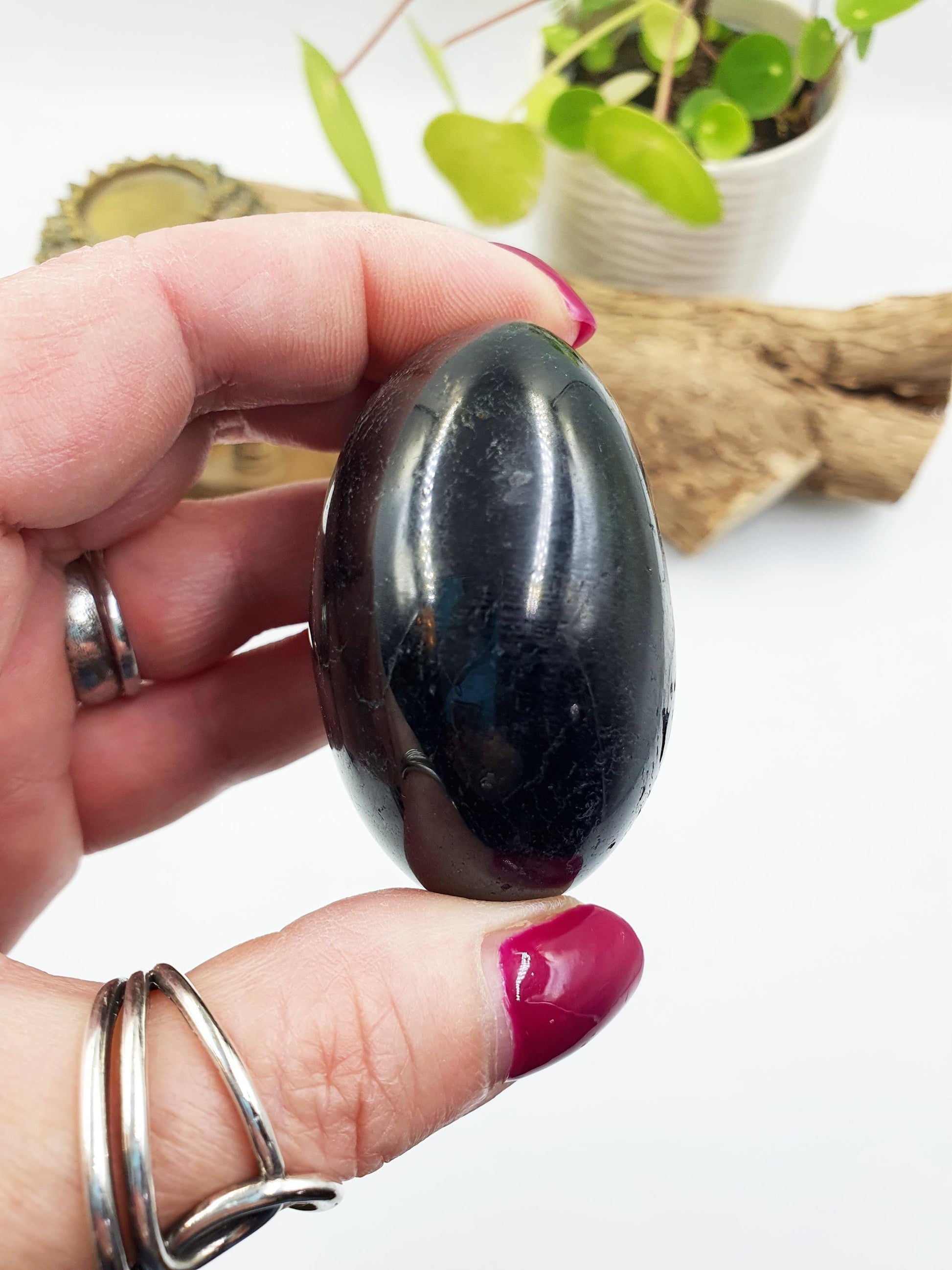 Large Black Tourmaline Palm Stone - Protection & Grounding Healing Crystal, 185g