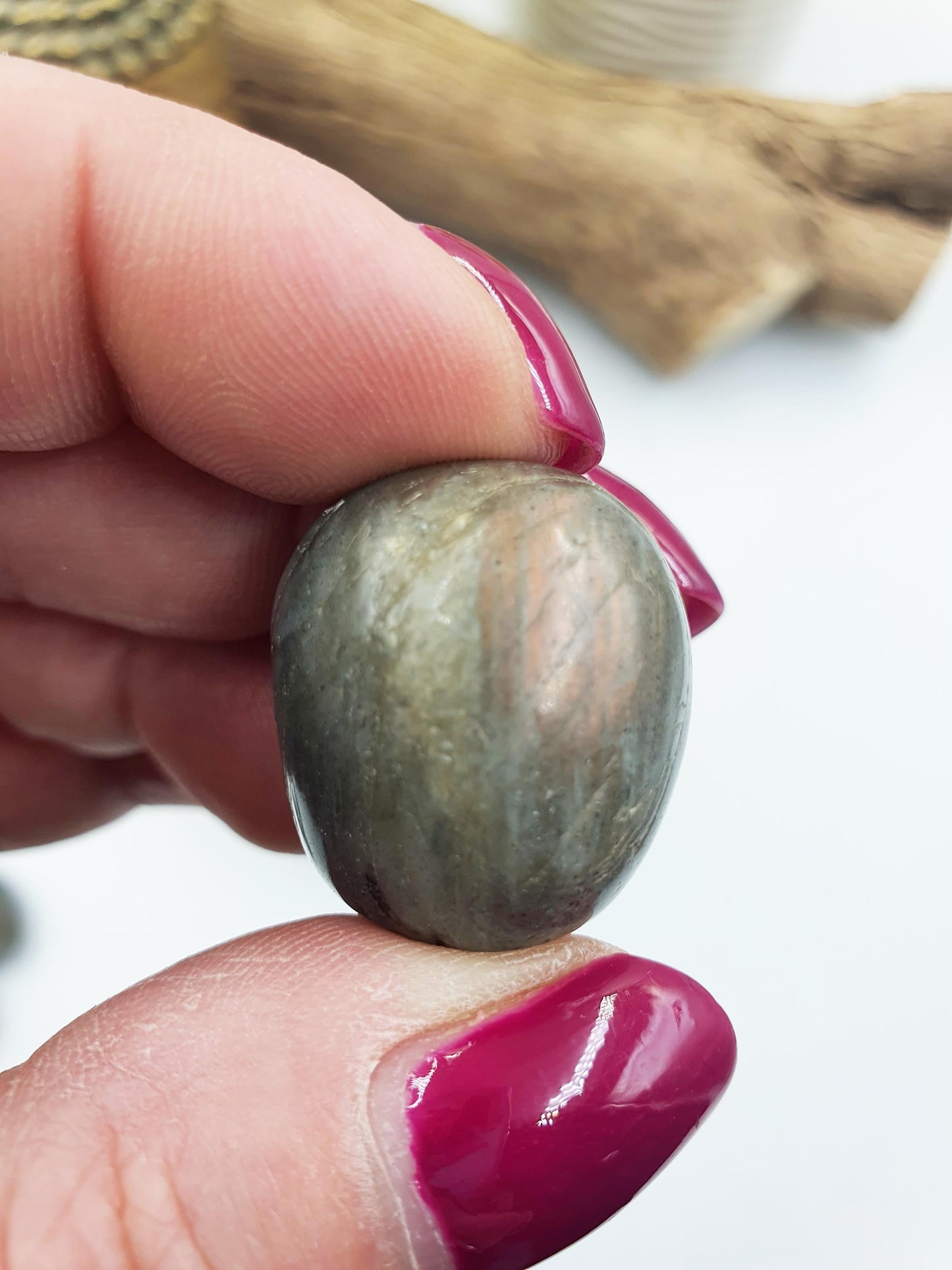 Labradorite Tumble Stones – Intuition, Protection & Transformation Healing Crystals, approx 2-3cm