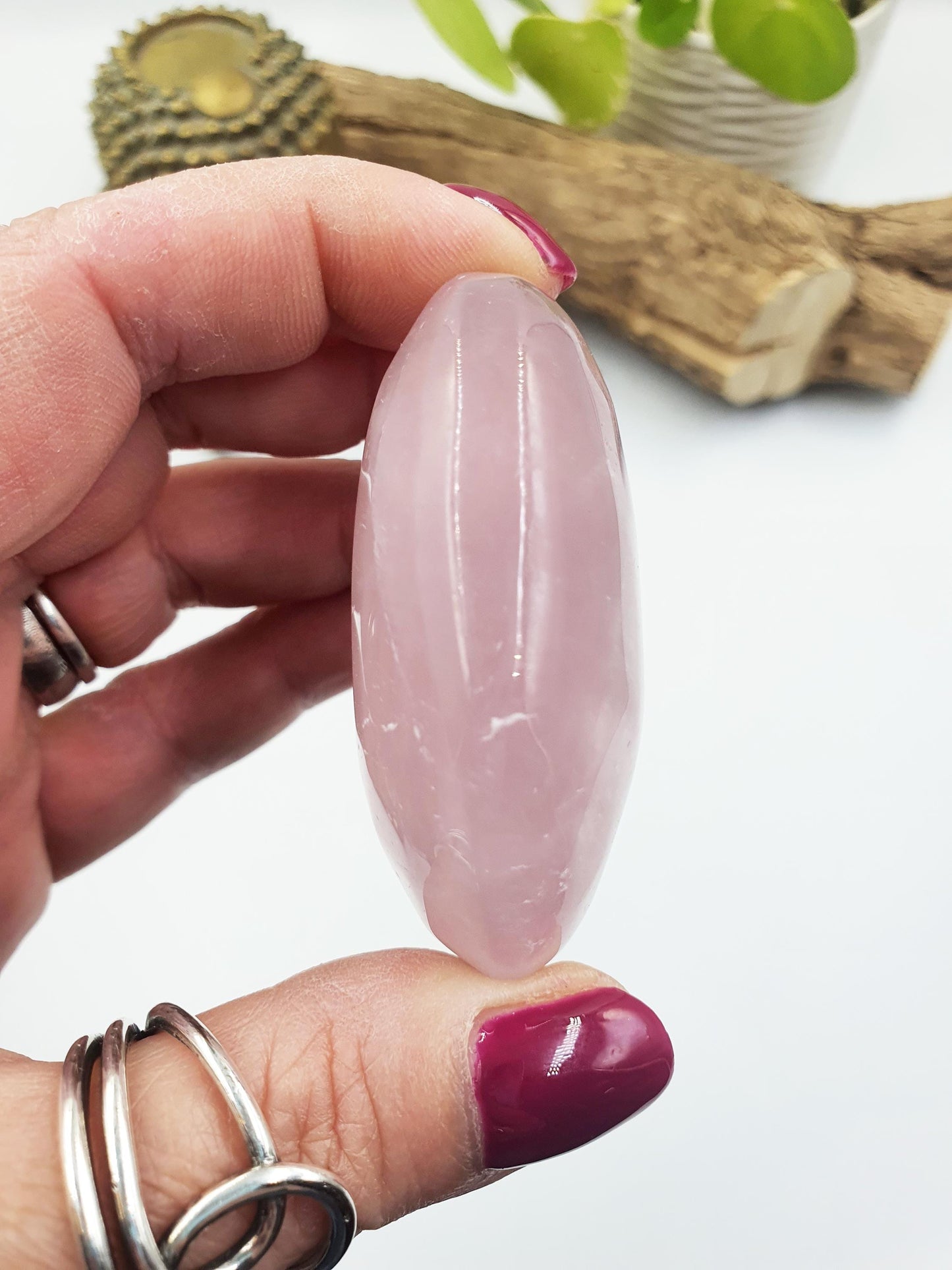 Rose Quartz Palm Stone - Love & Compassion Healing Crystal, 105g