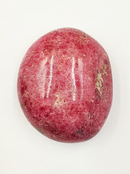 Rhodonite Palm Stone - Emotional Healing & Heart Chakra Crystal - 80g