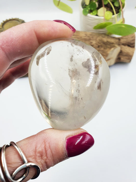 Unique Clear Quartz Palm Stone - Energy Amplifying Healing Crystal - 105g