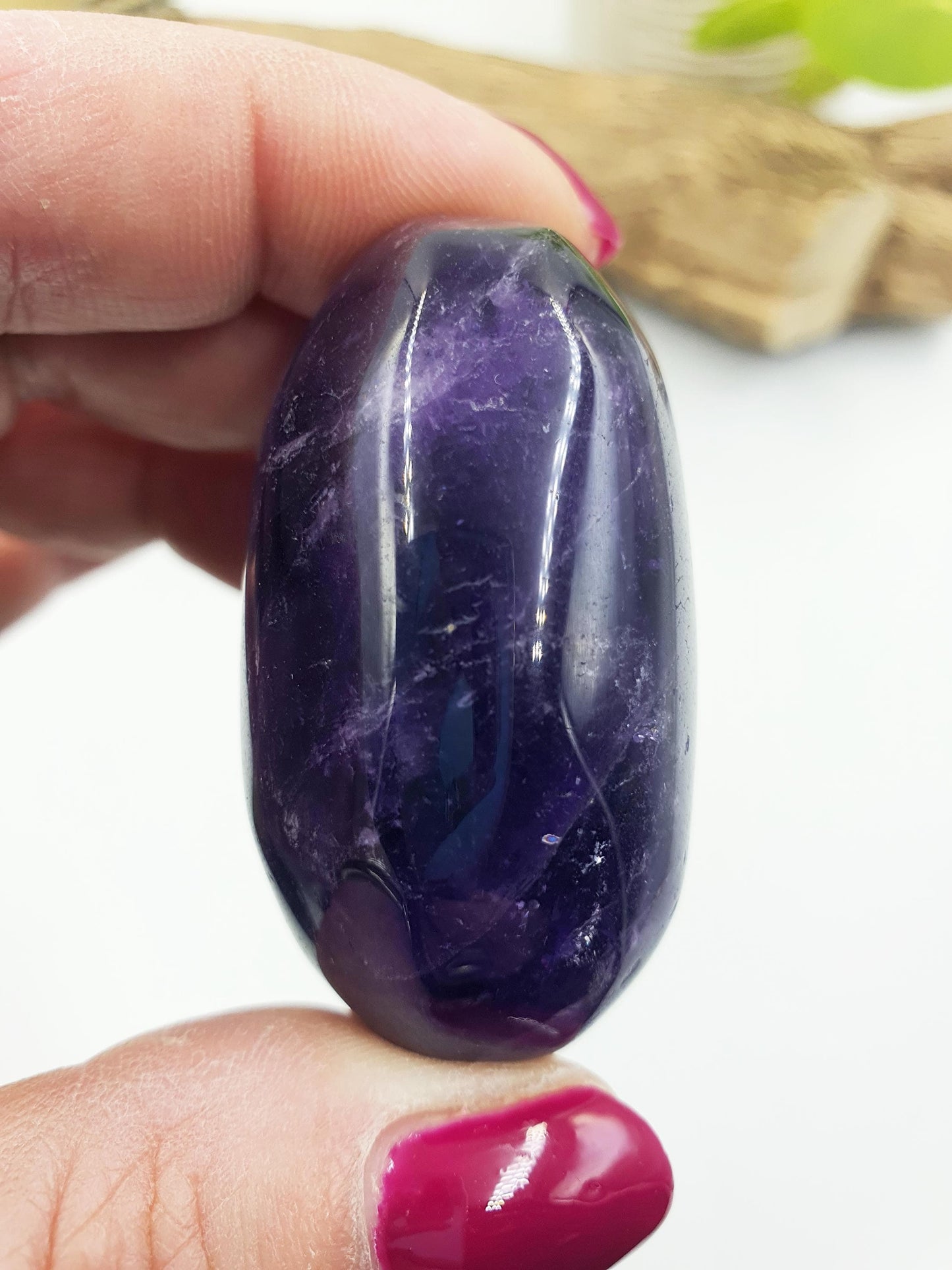Amethyst Palm Stone - Calming & Spiritual Healing Crystal - 70g