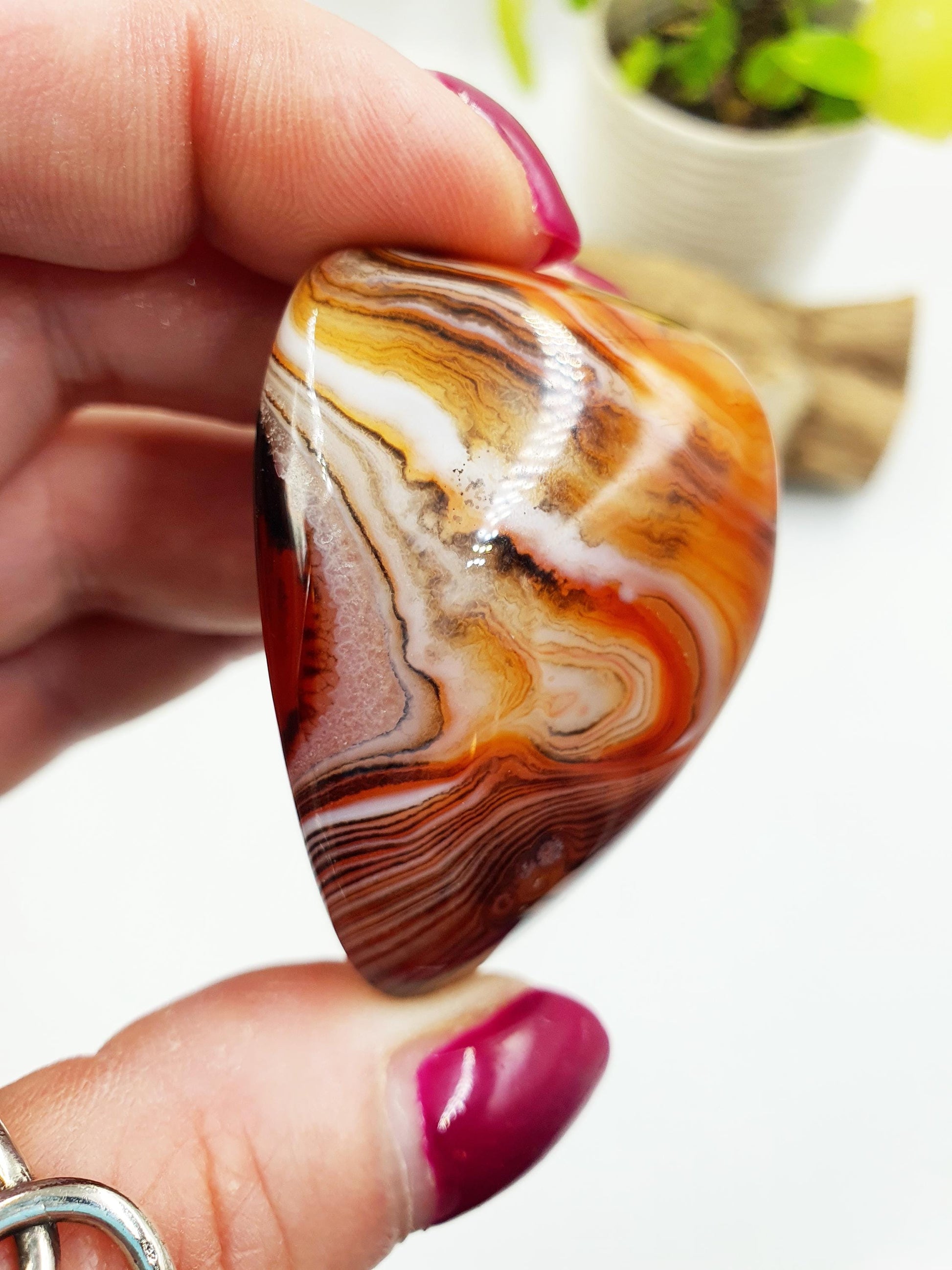 Sardonyx Palm Stone - Strength & Protection Healing, 60g