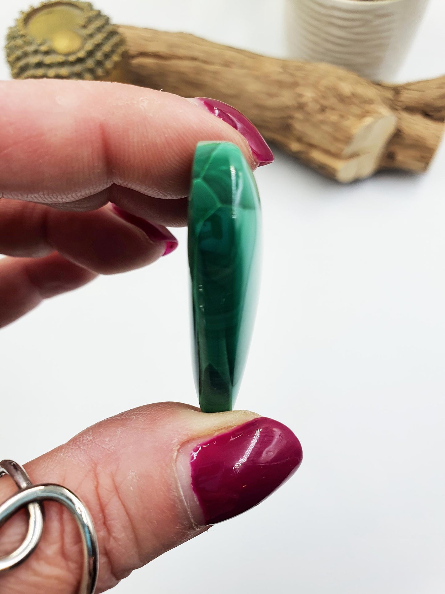 Malachite Crystal Heart – Transformation, Protection & Emotional Healing Crystal Puff Heart Carving, 35g