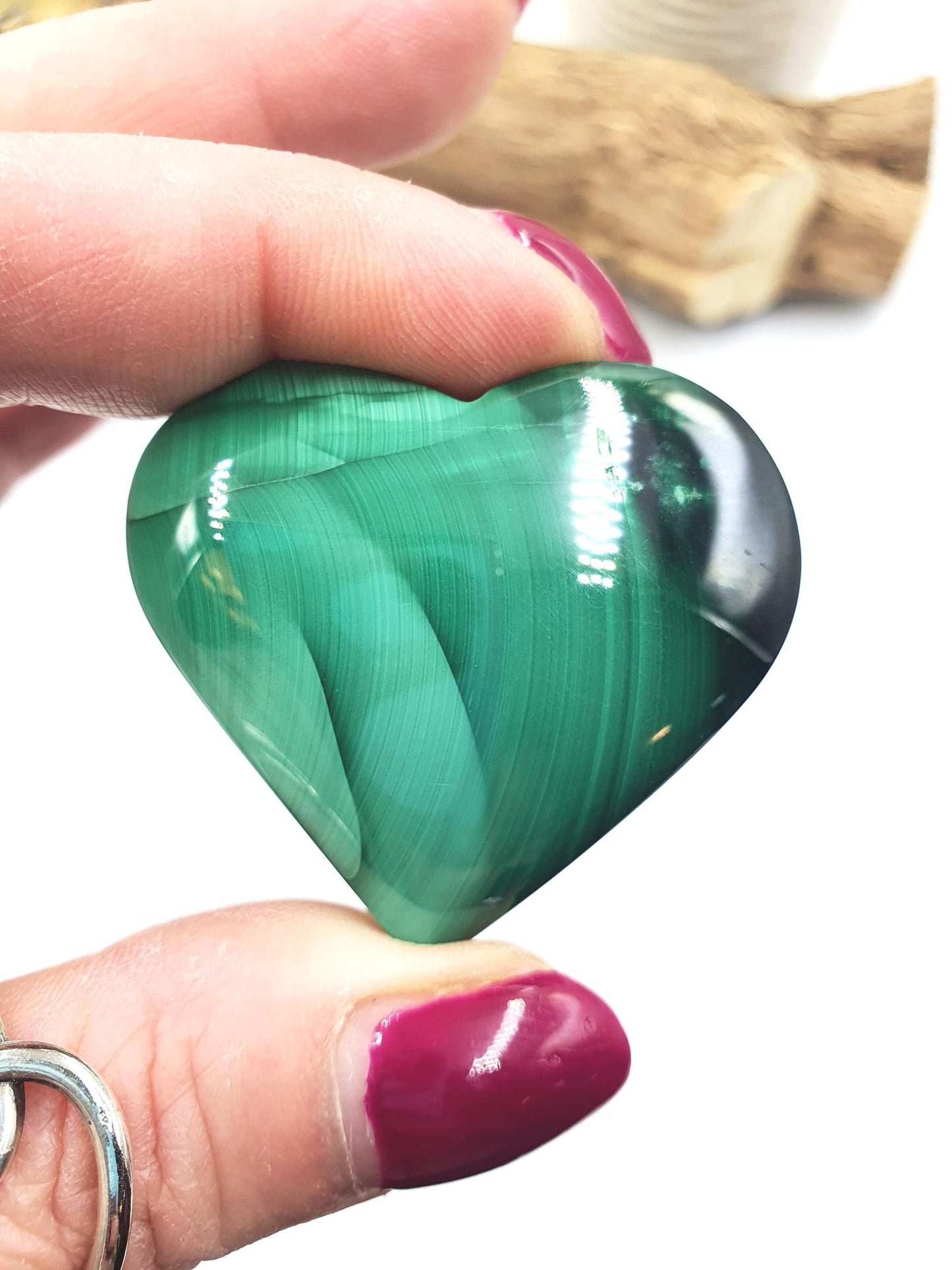Malachite Crystal Heart – Transformation, Protection & Emotional Healing Crystal Puff Heart Carving, 35g