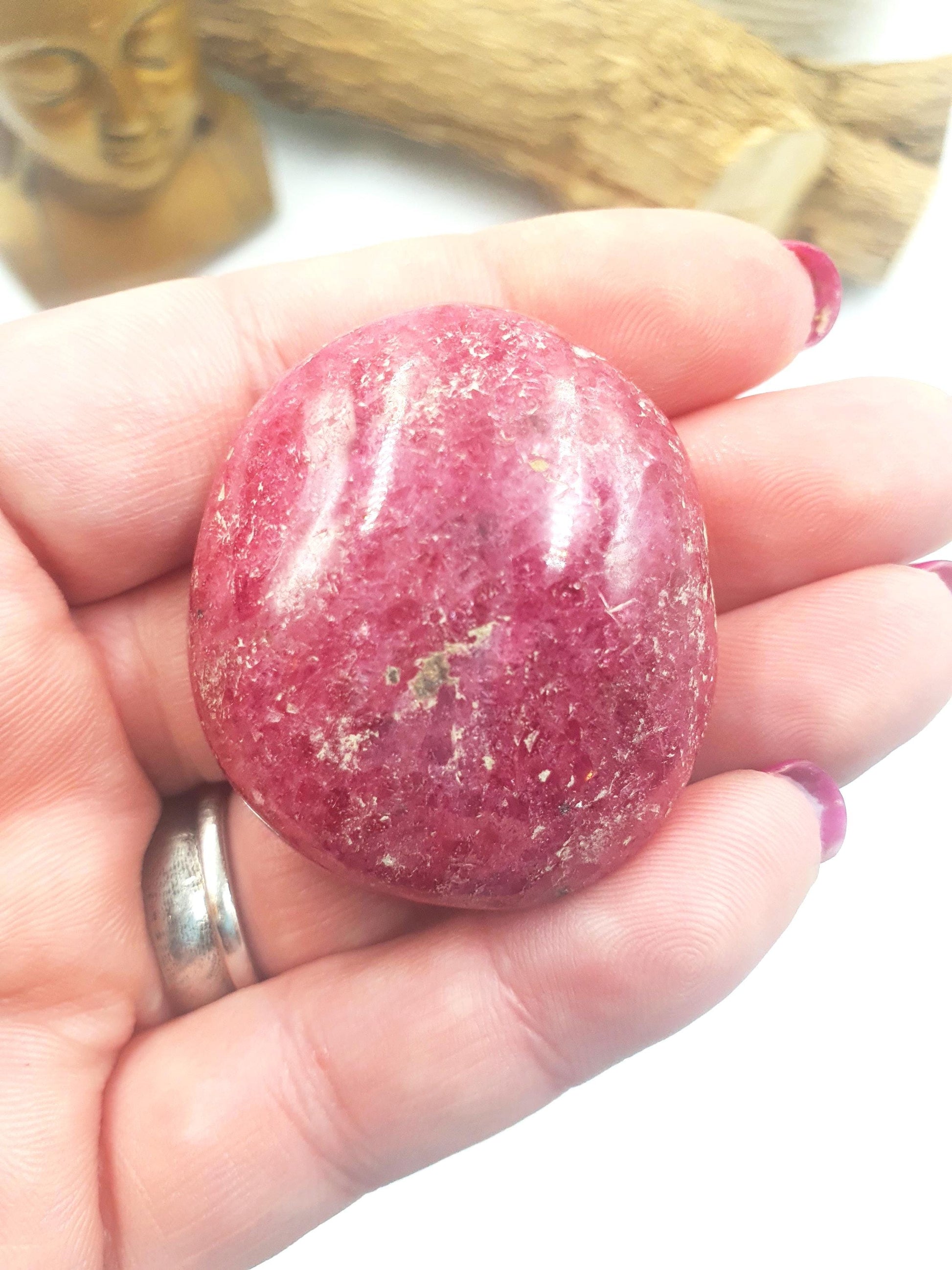 Rhodonite Palm Stone - Emotional Healing & Heart Chakra Crystal - 65g