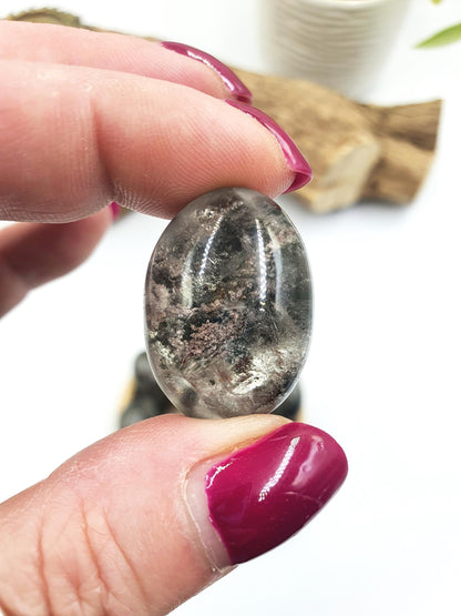 Garden Quartz (Lodolite) Tumble Stones – Manifestation, Clarity & Spiritual Healing Crystals, 2-3cm