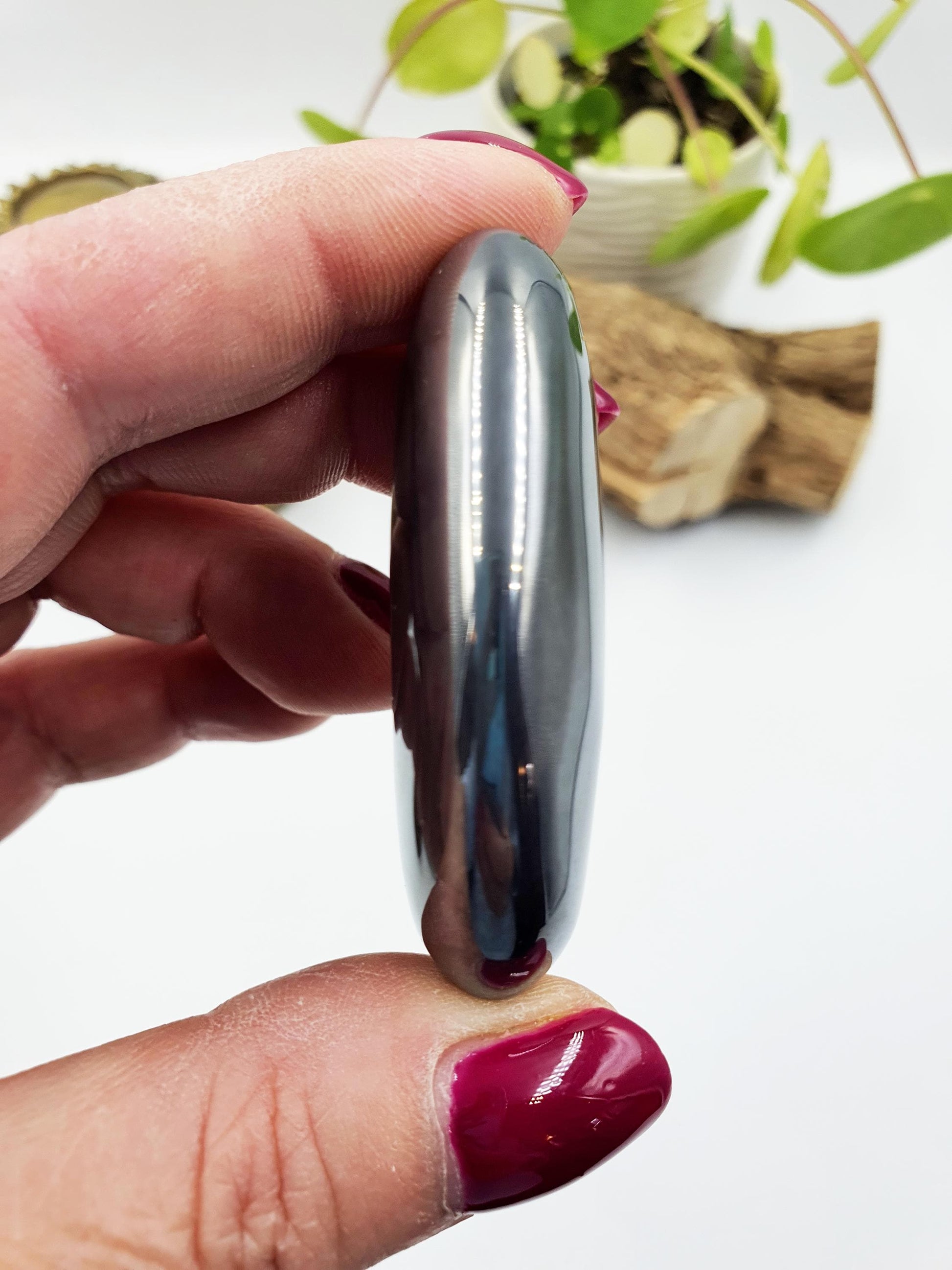 Terahertz Palm Stone – Energy, Focus & Vitality Healing Crystal, 40g